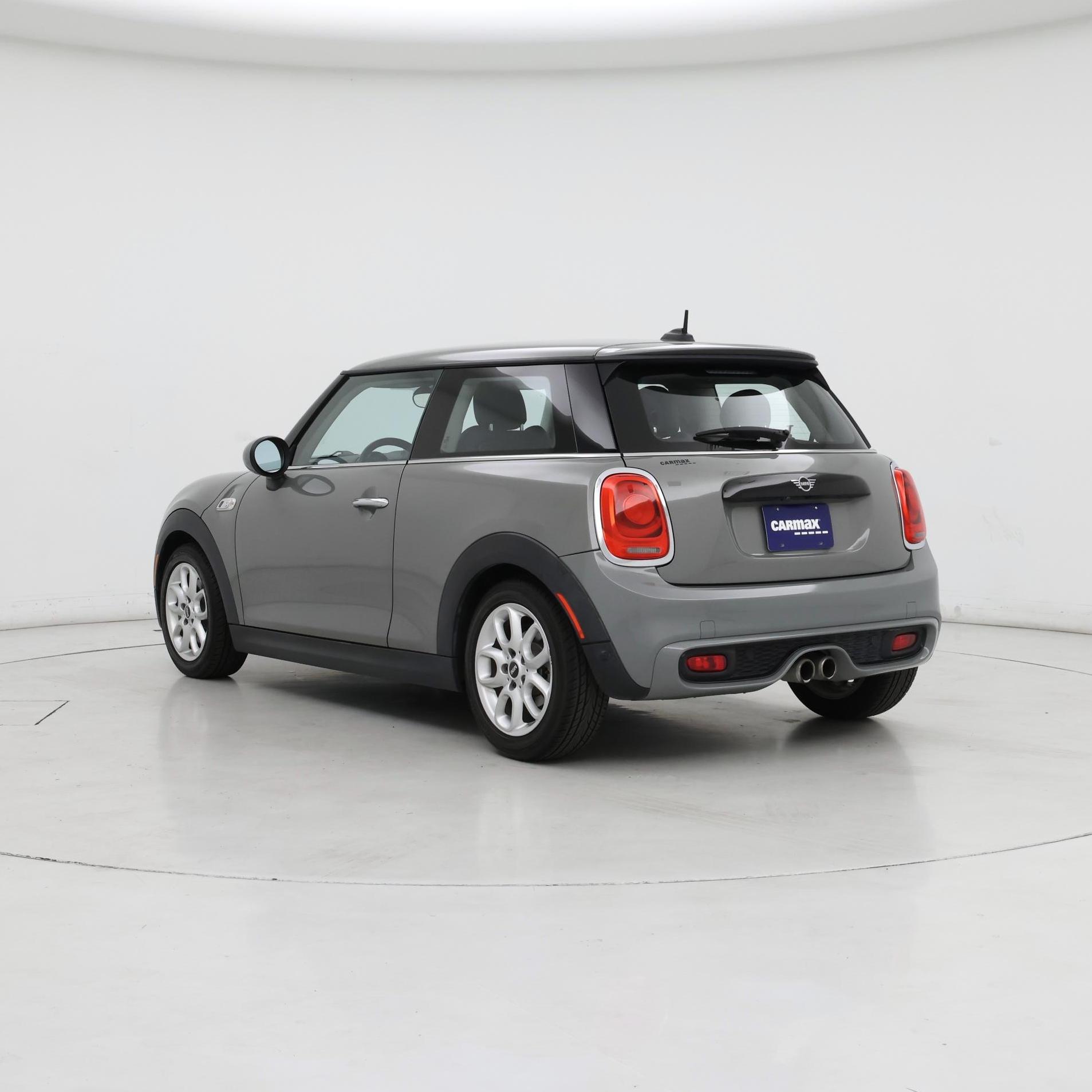 Thumbnail: 2019 MINI Cooper Hardtop - 2