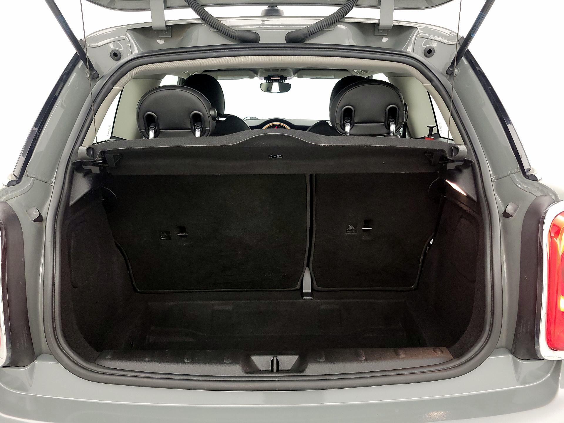 Thumbnail: 2019 MINI Cooper Hardtop - 20