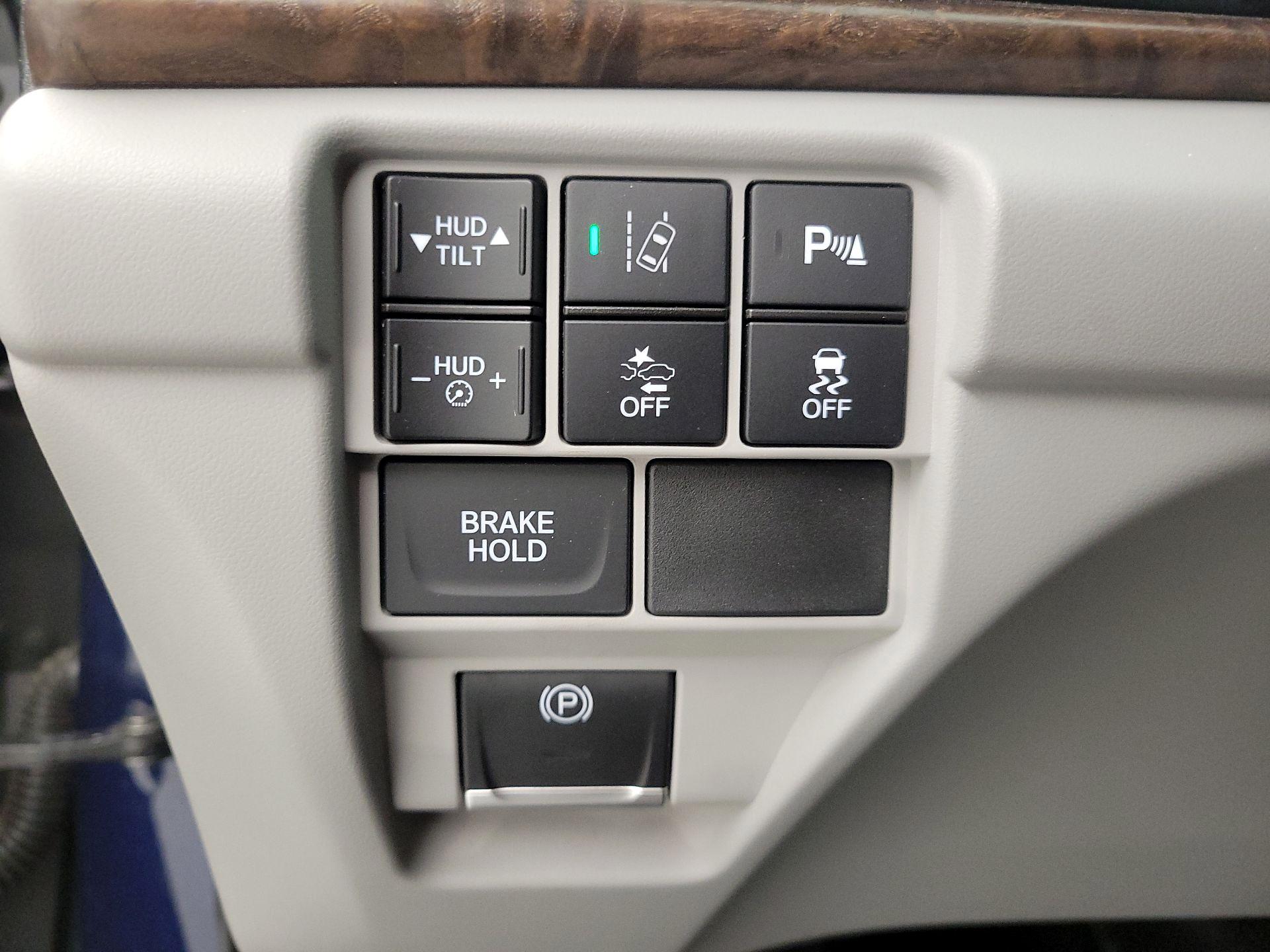 Thumbnail: 2019 Acura RDX - 13