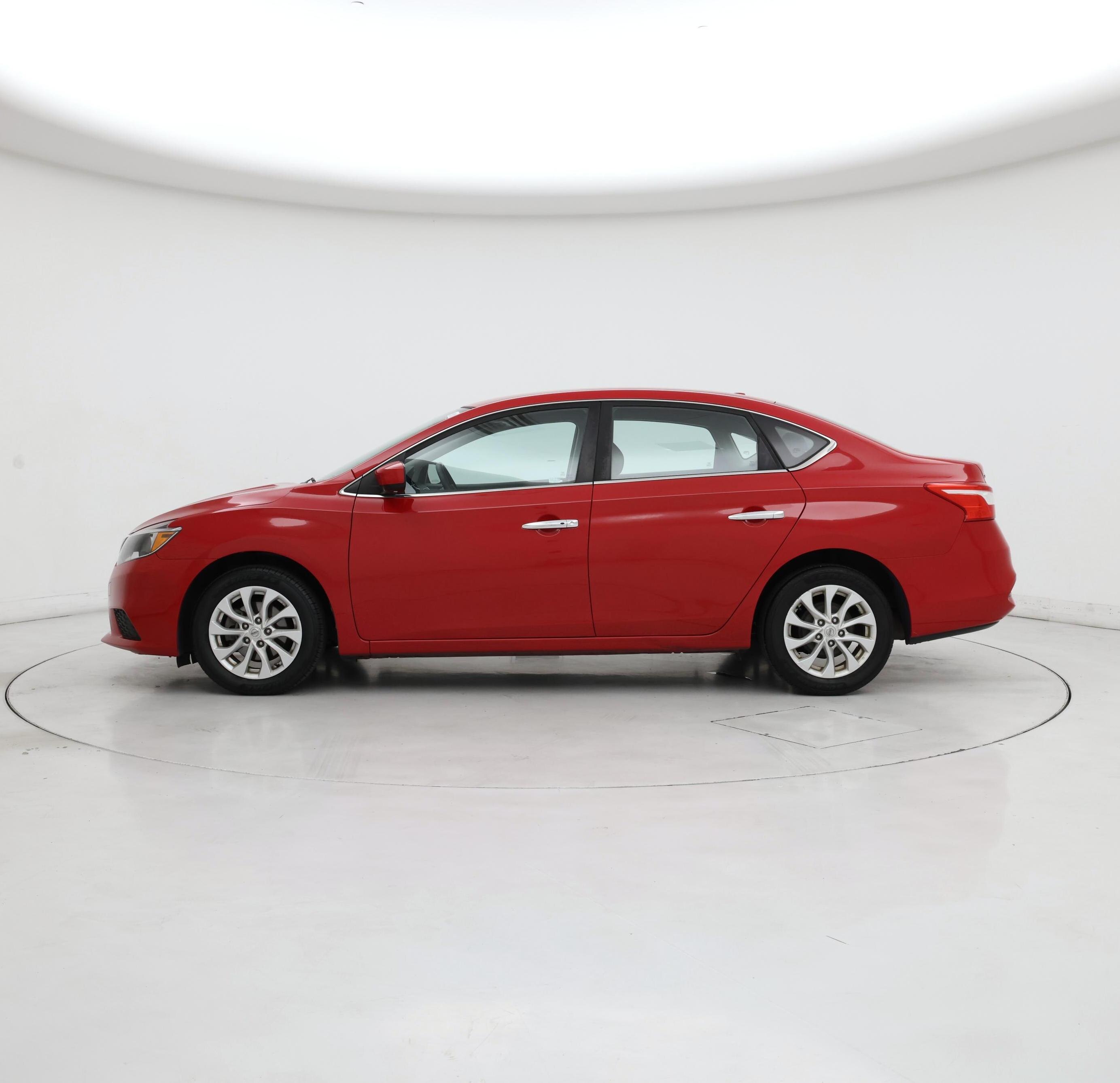 Thumbnail: 2019 Nissan Sentra - 3
