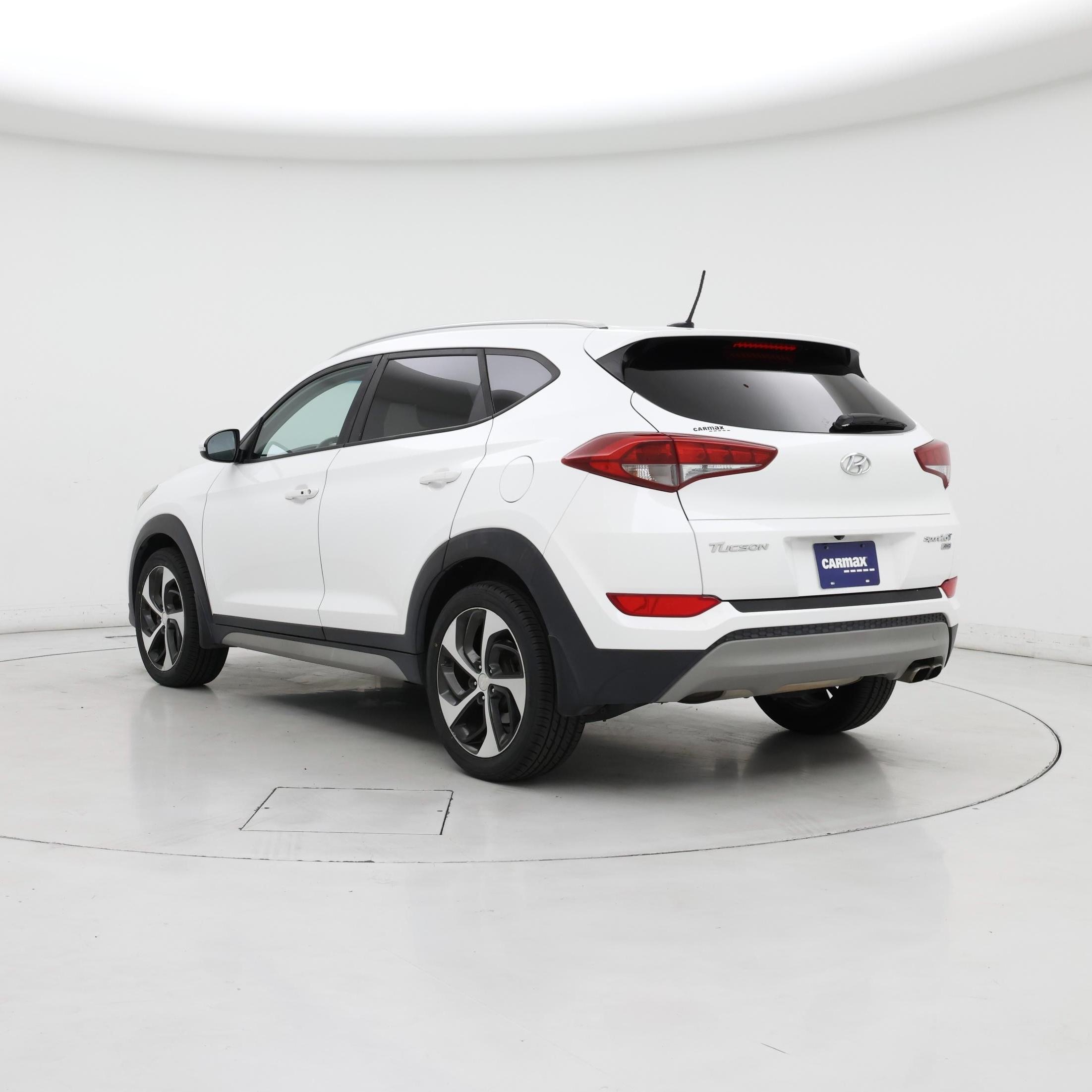 Thumbnail: 2017 Hyundai Tucson - 2