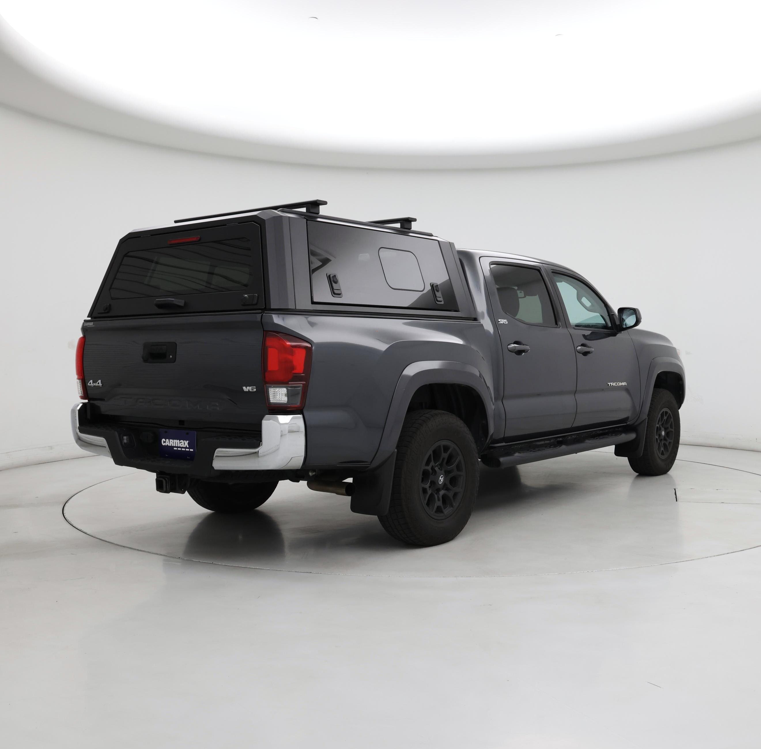 Thumbnail: 2020 Toyota Tacoma - 8