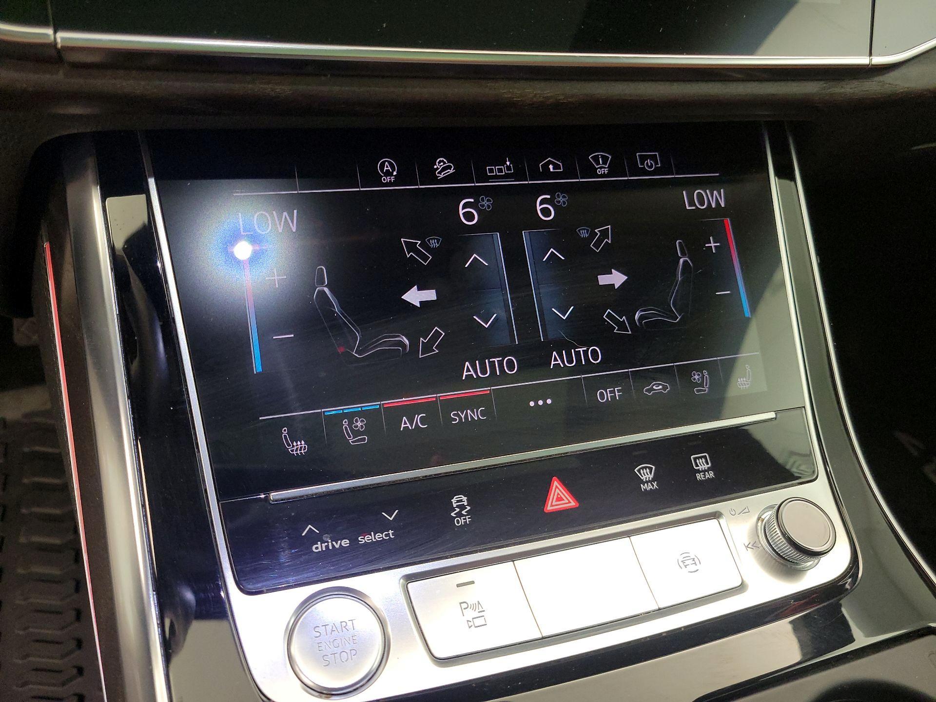 Thumbnail: 2020 Audi Q7 - 17