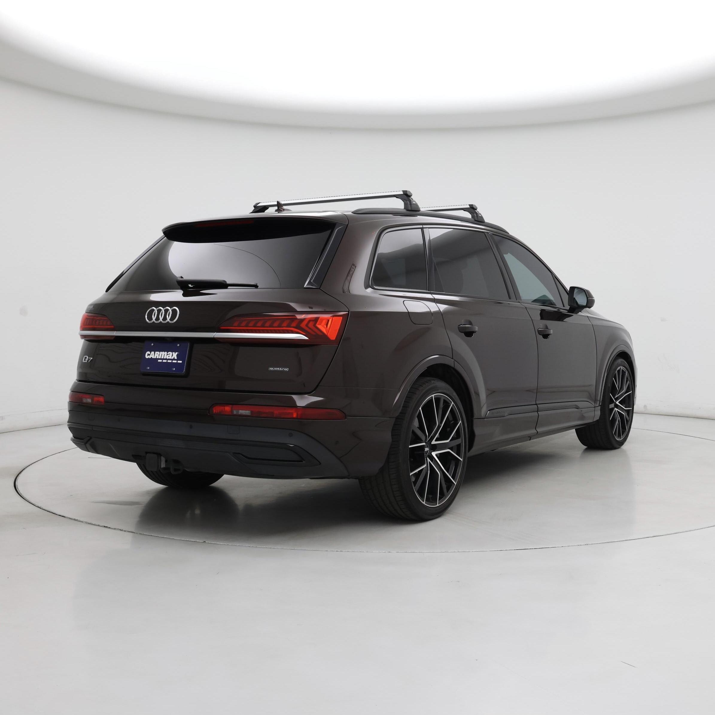 Thumbnail: 2020 Audi Q7 - 8