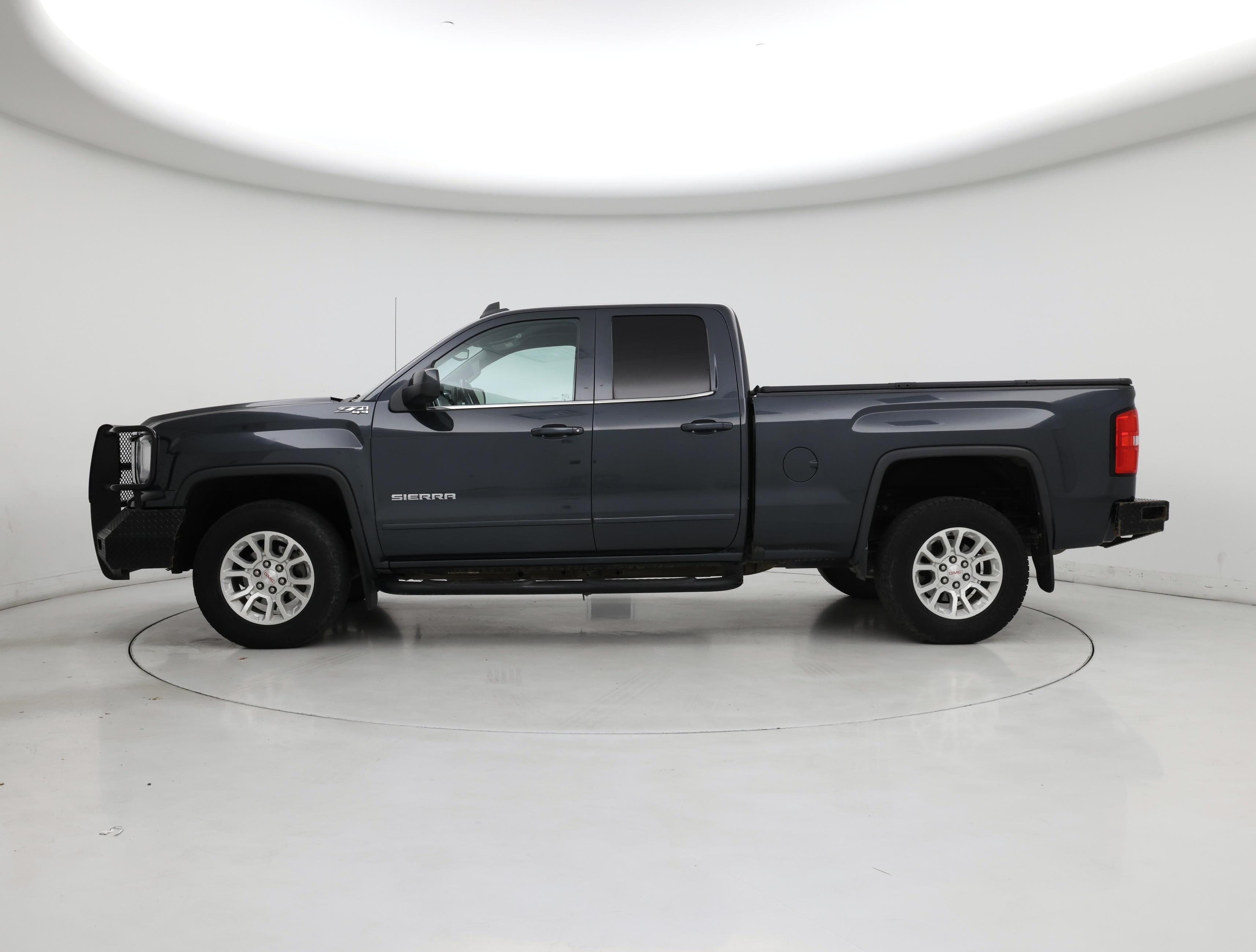 Thumbnail: 2019 GMC Sierra 1500 - 3
