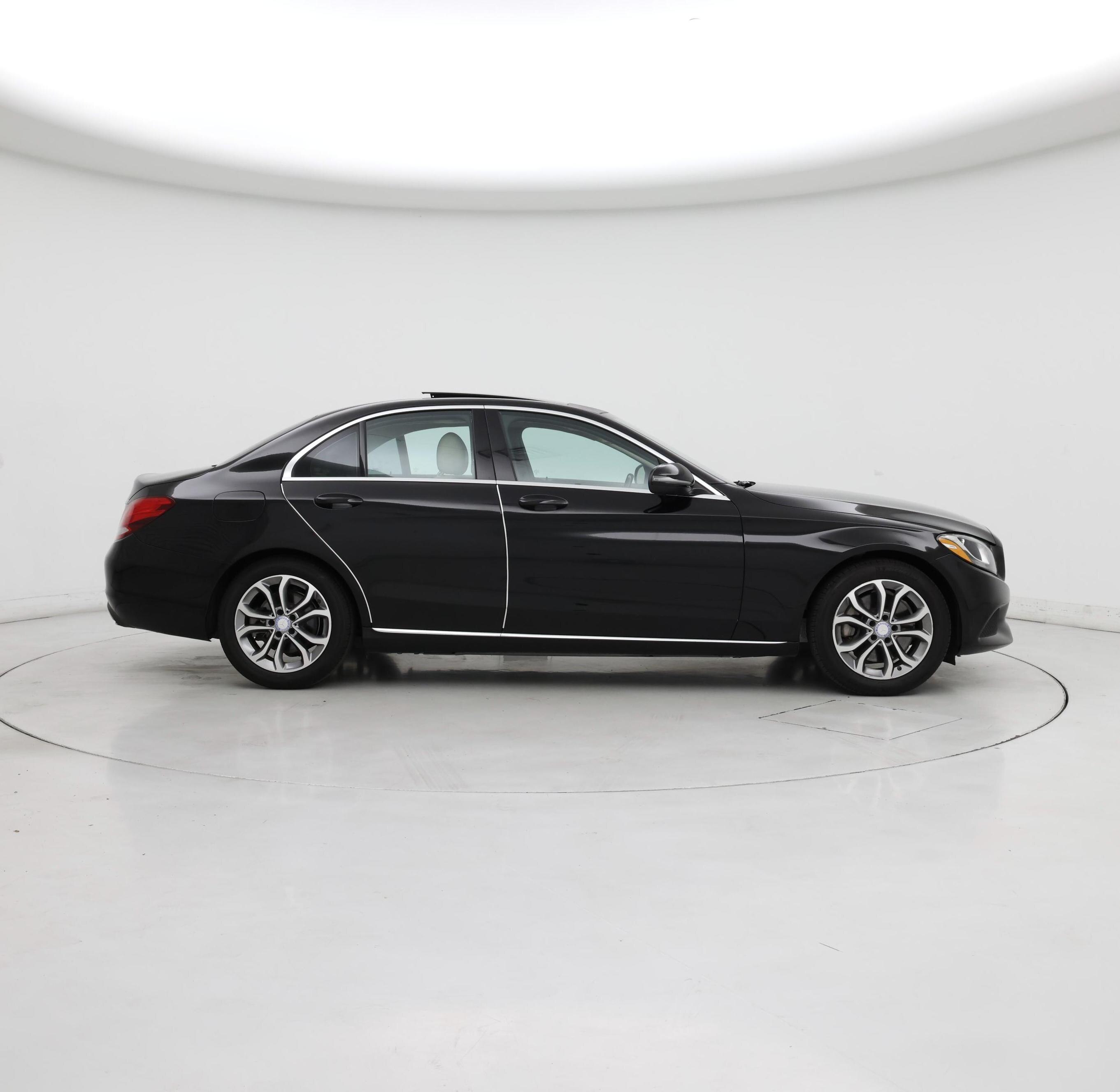 Thumbnail: 2016 Mercedes-Benz C-Class - 7