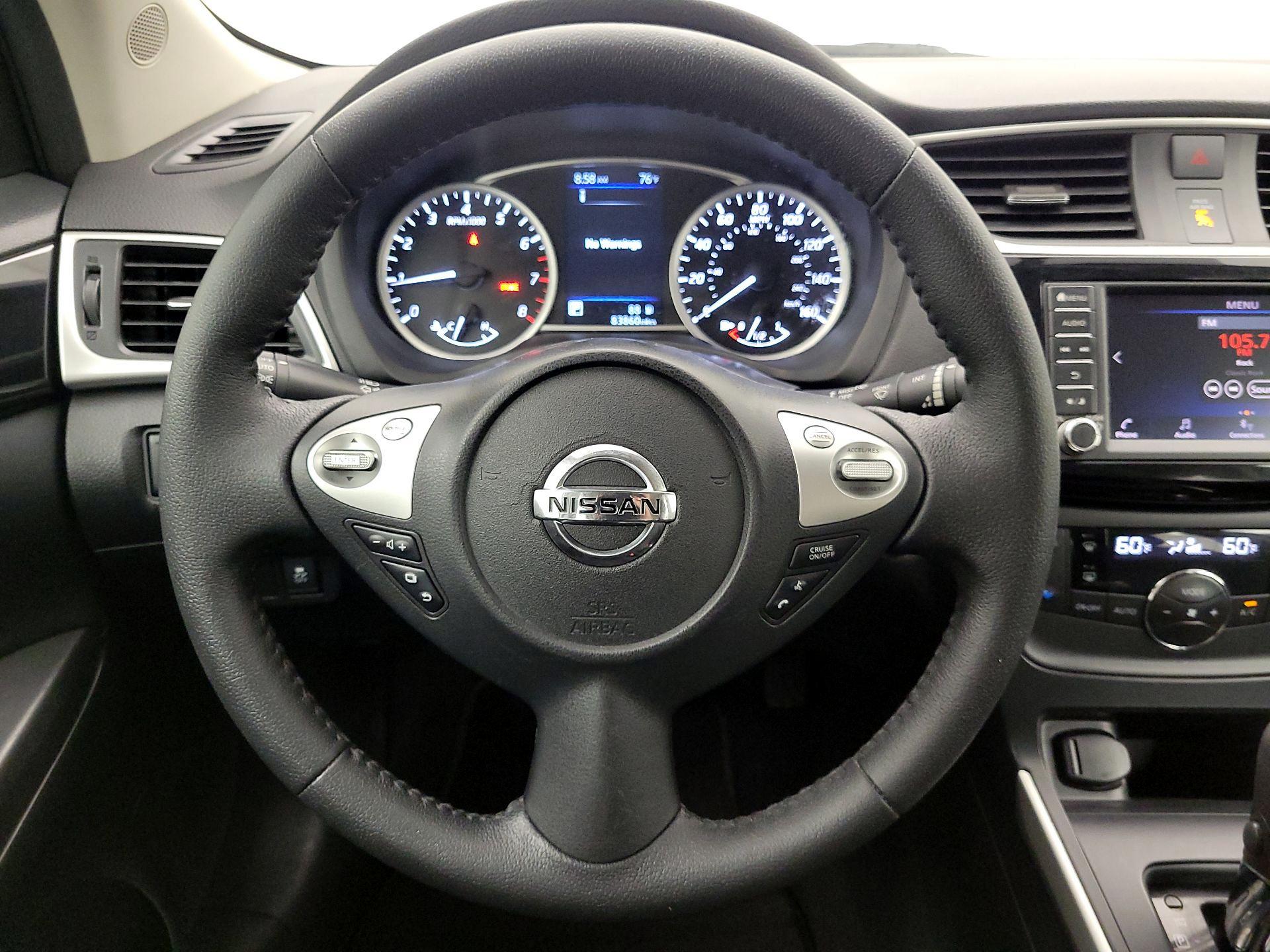 Thumbnail: 2019 Nissan Sentra - 10