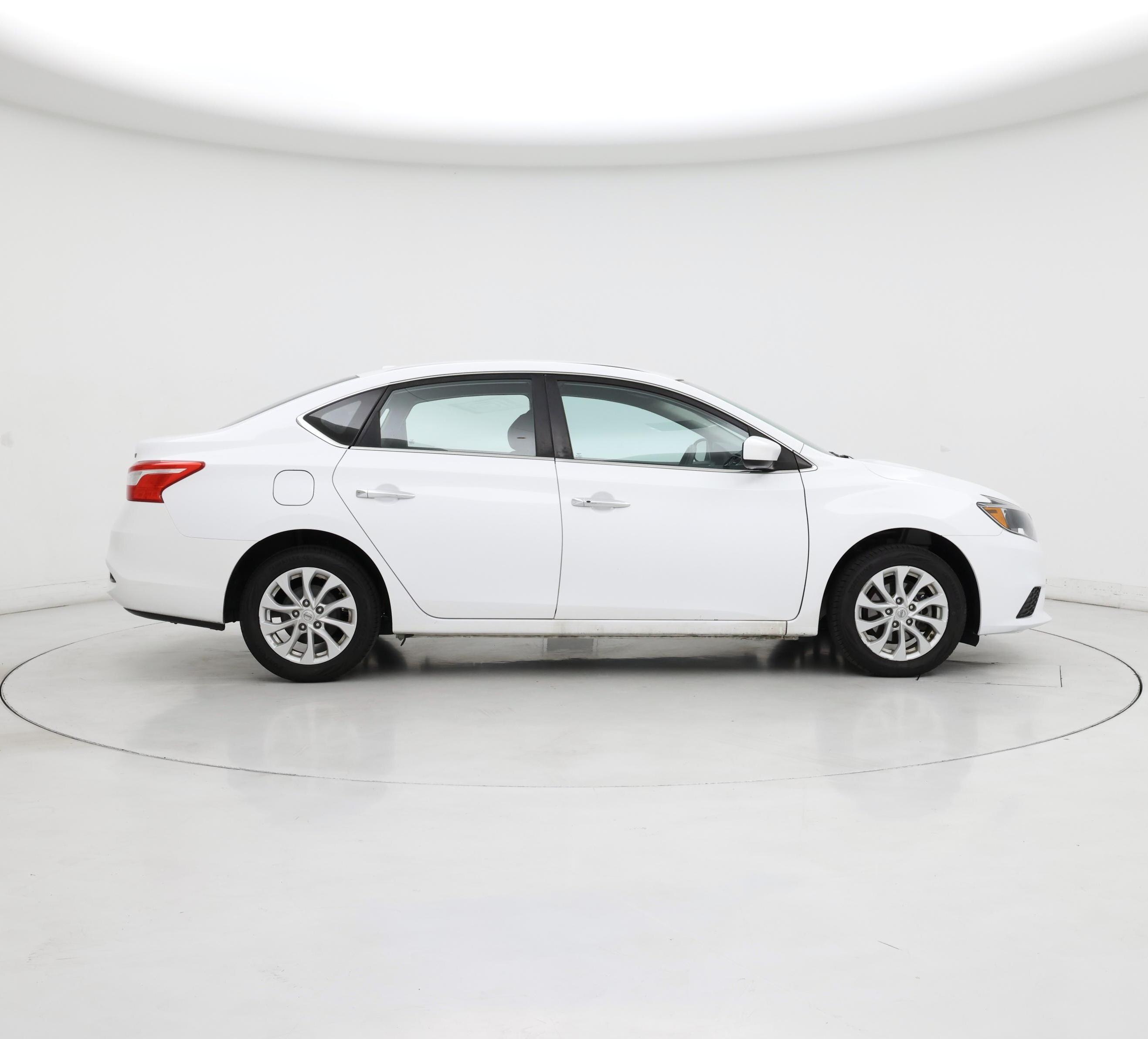 Thumbnail: 2019 Nissan Sentra - 7