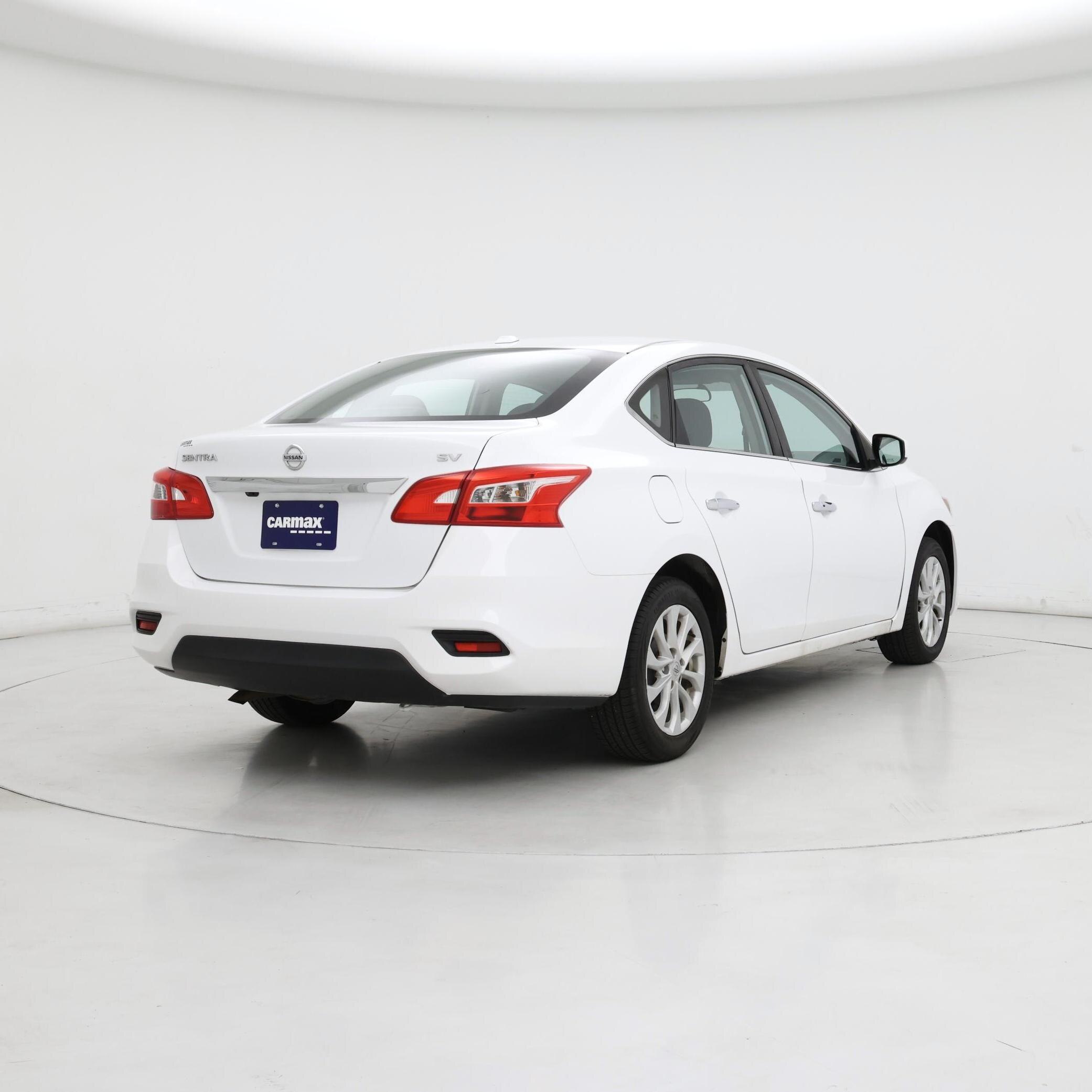 Thumbnail: 2019 Nissan Sentra - 8