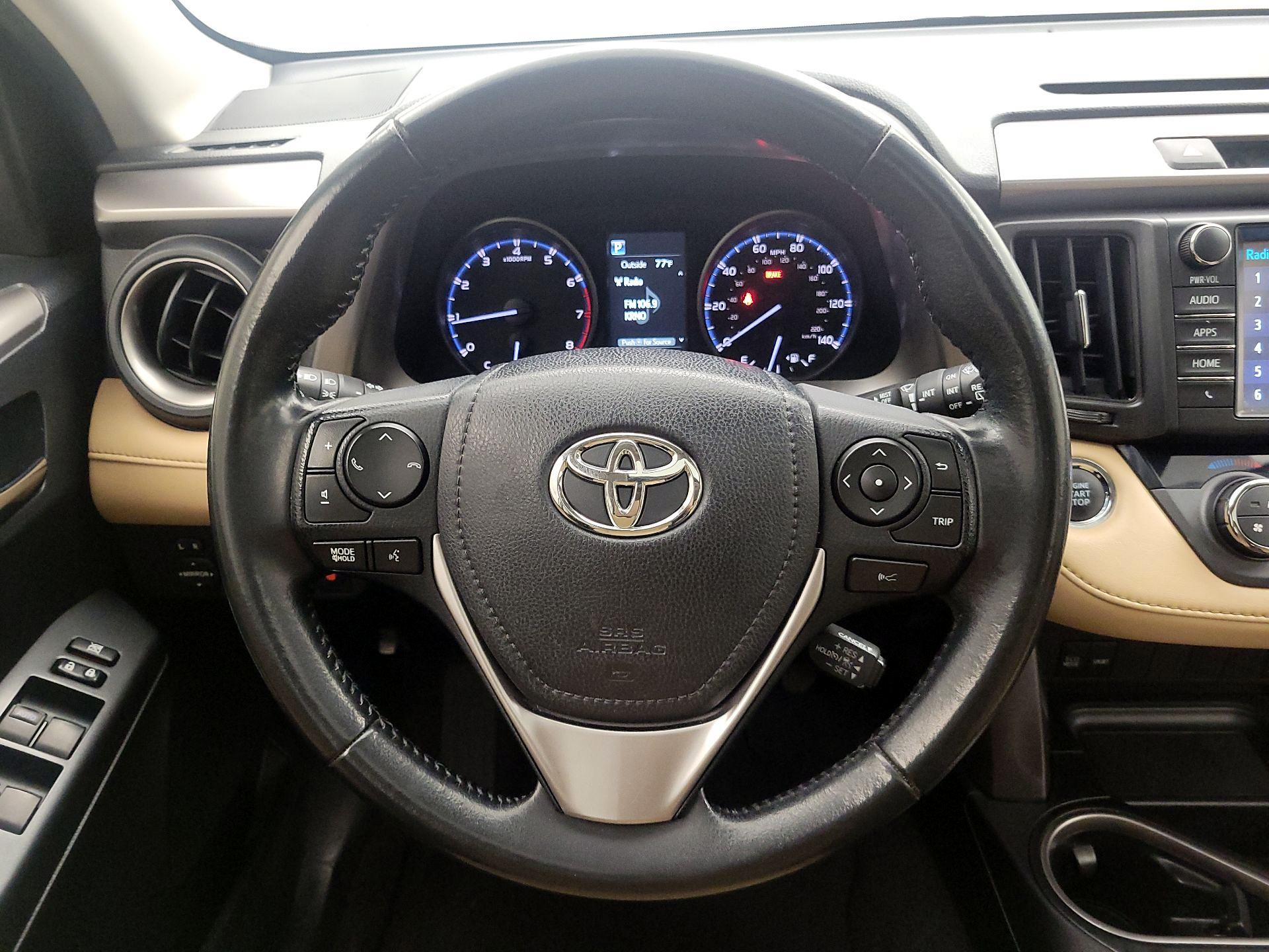 Thumbnail: 2017 Toyota RAV4 - 10