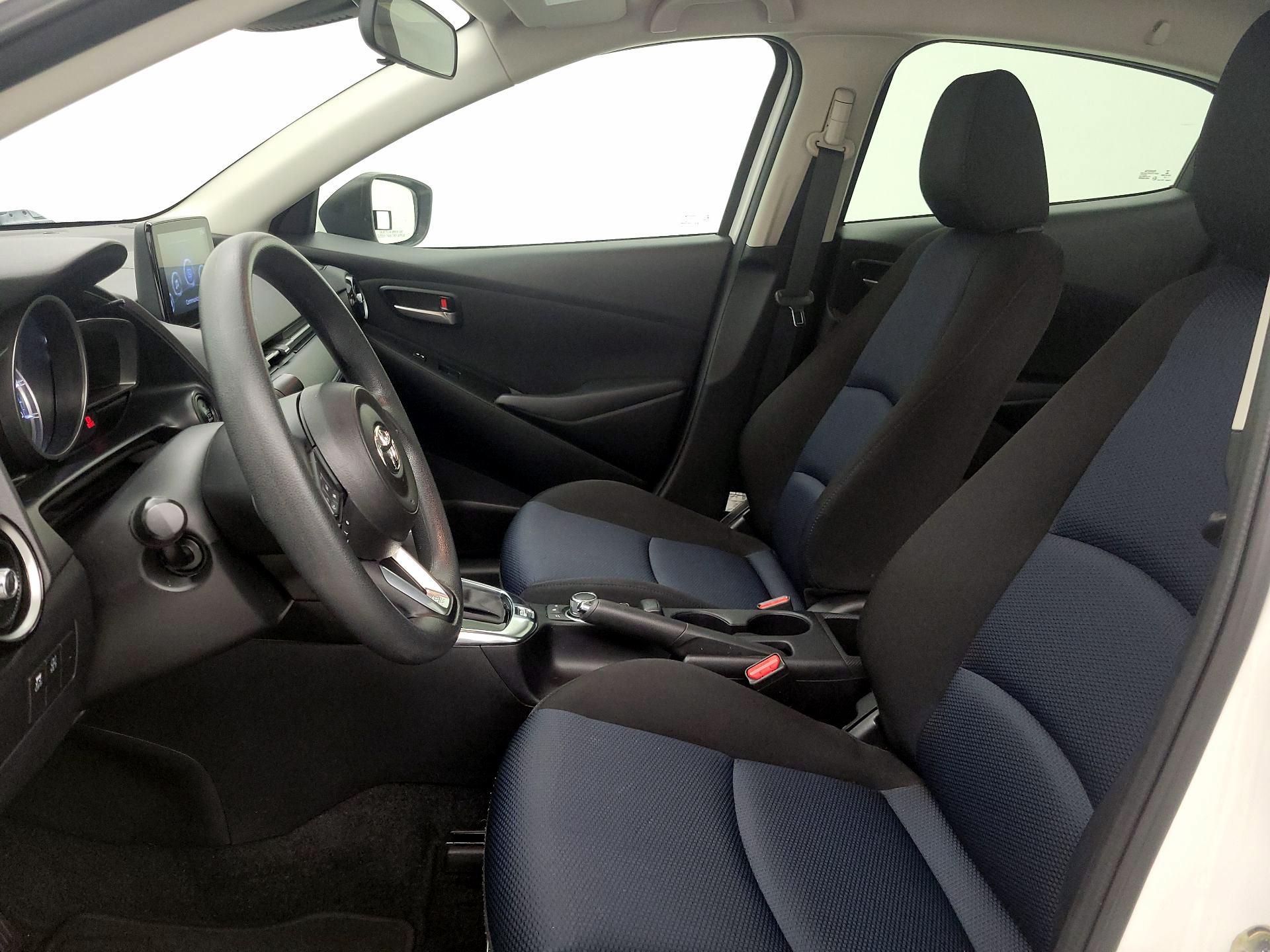 Thumbnail: 2019 Toyota Yaris - 11