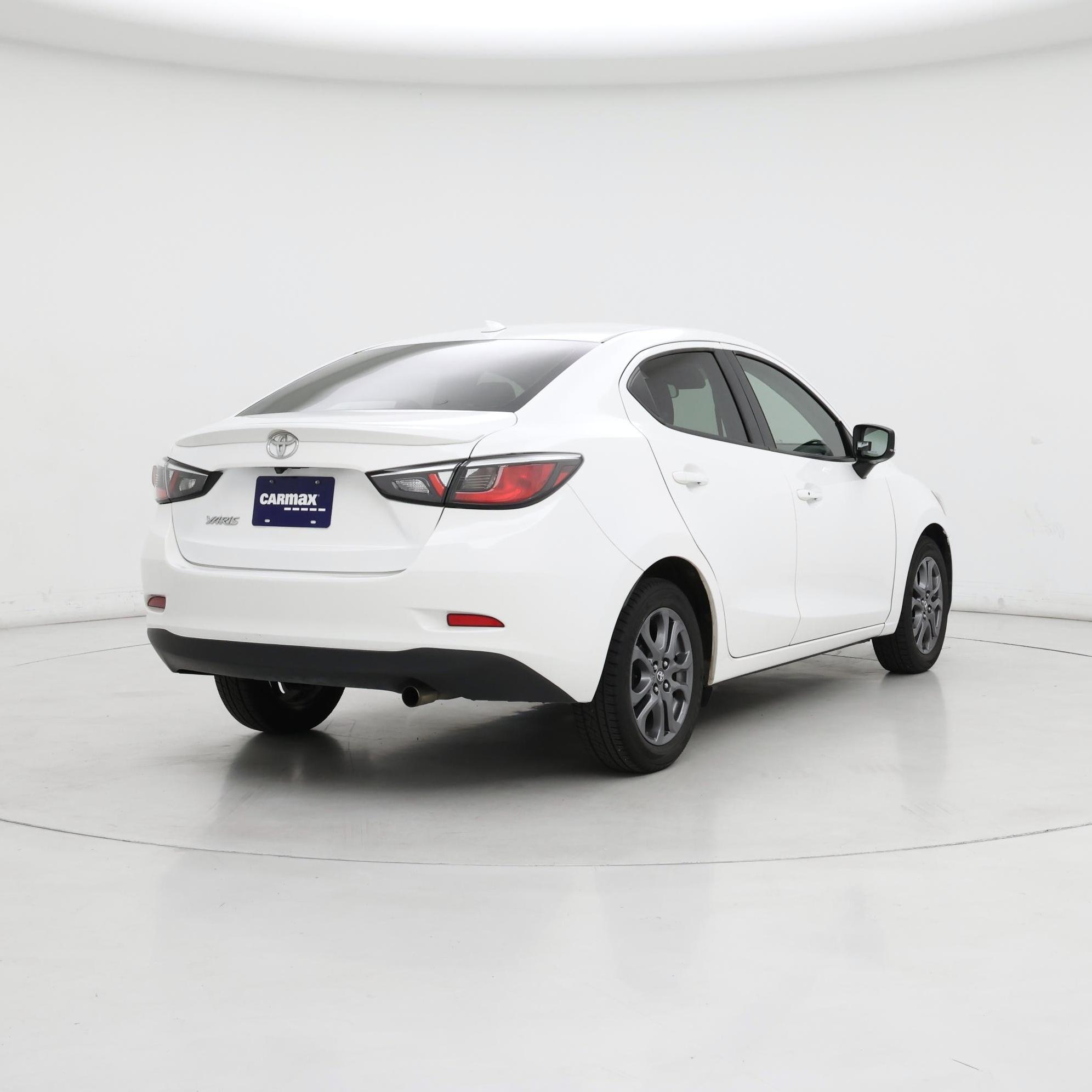 Thumbnail: 2019 Toyota Yaris - 8