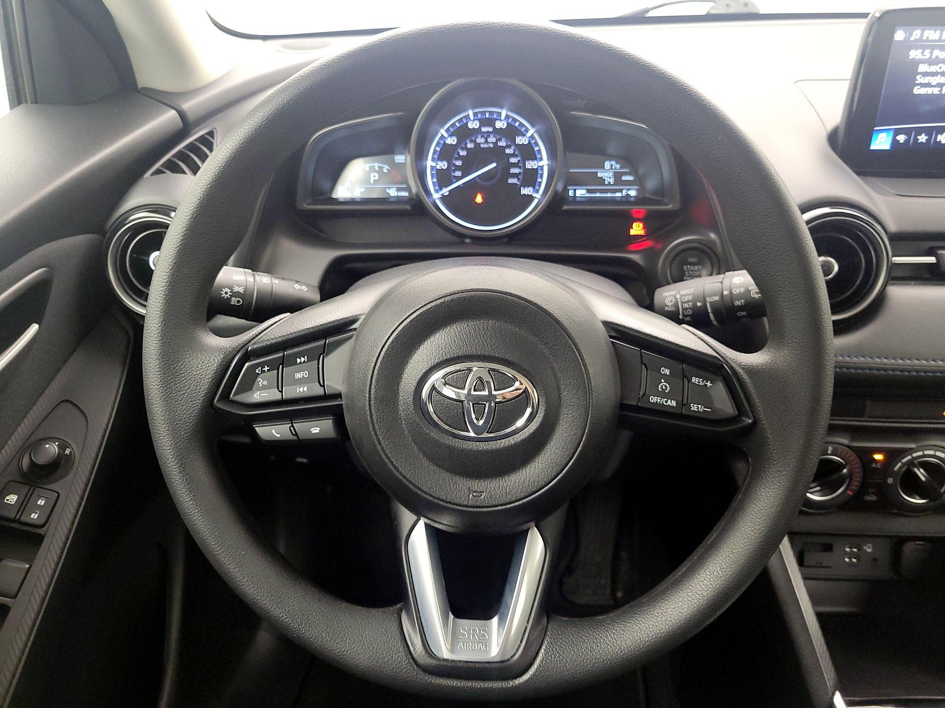 Thumbnail: 2020 Toyota Yaris - 10