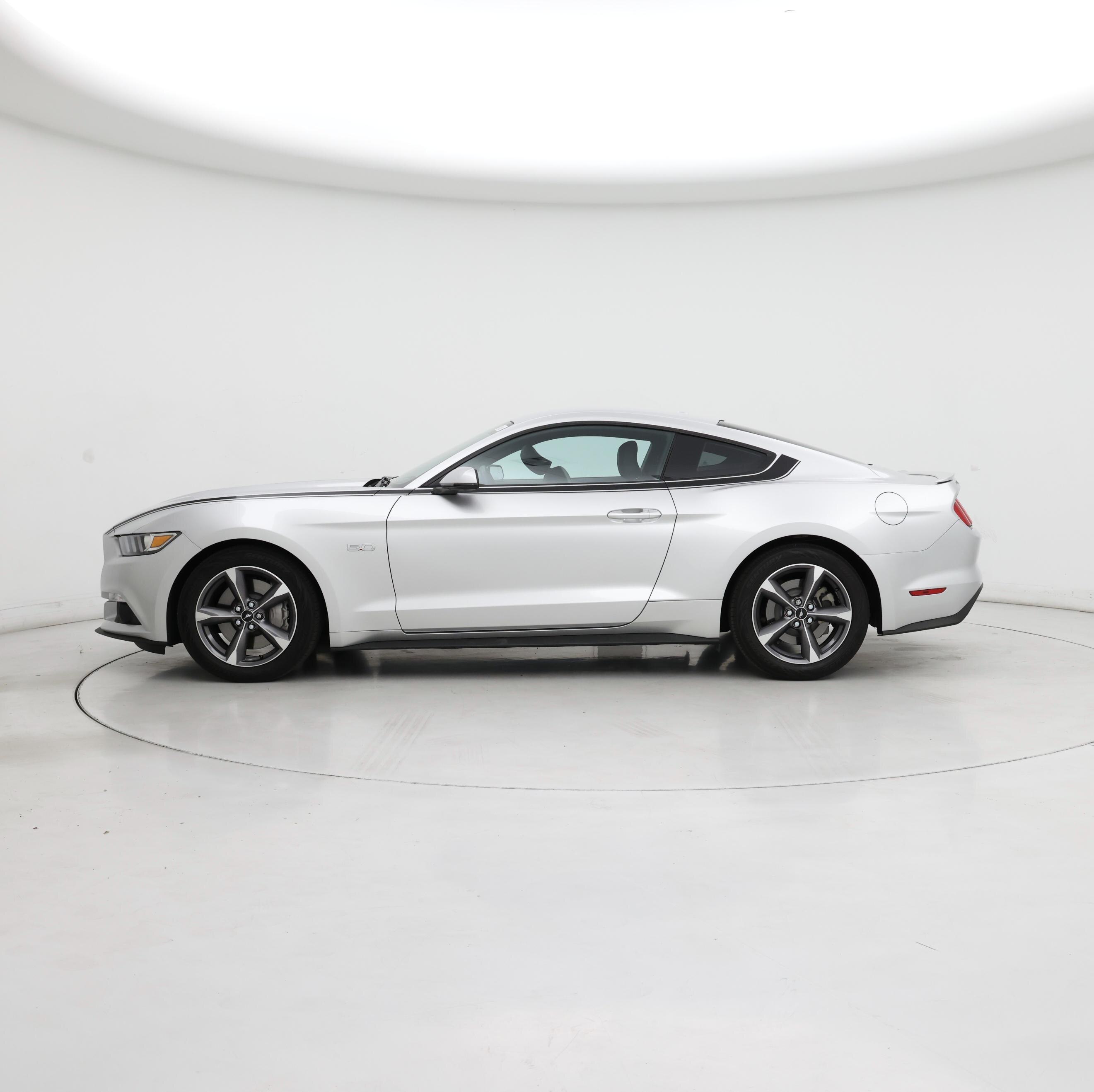 Thumbnail: 2015 Ford Mustang - 3