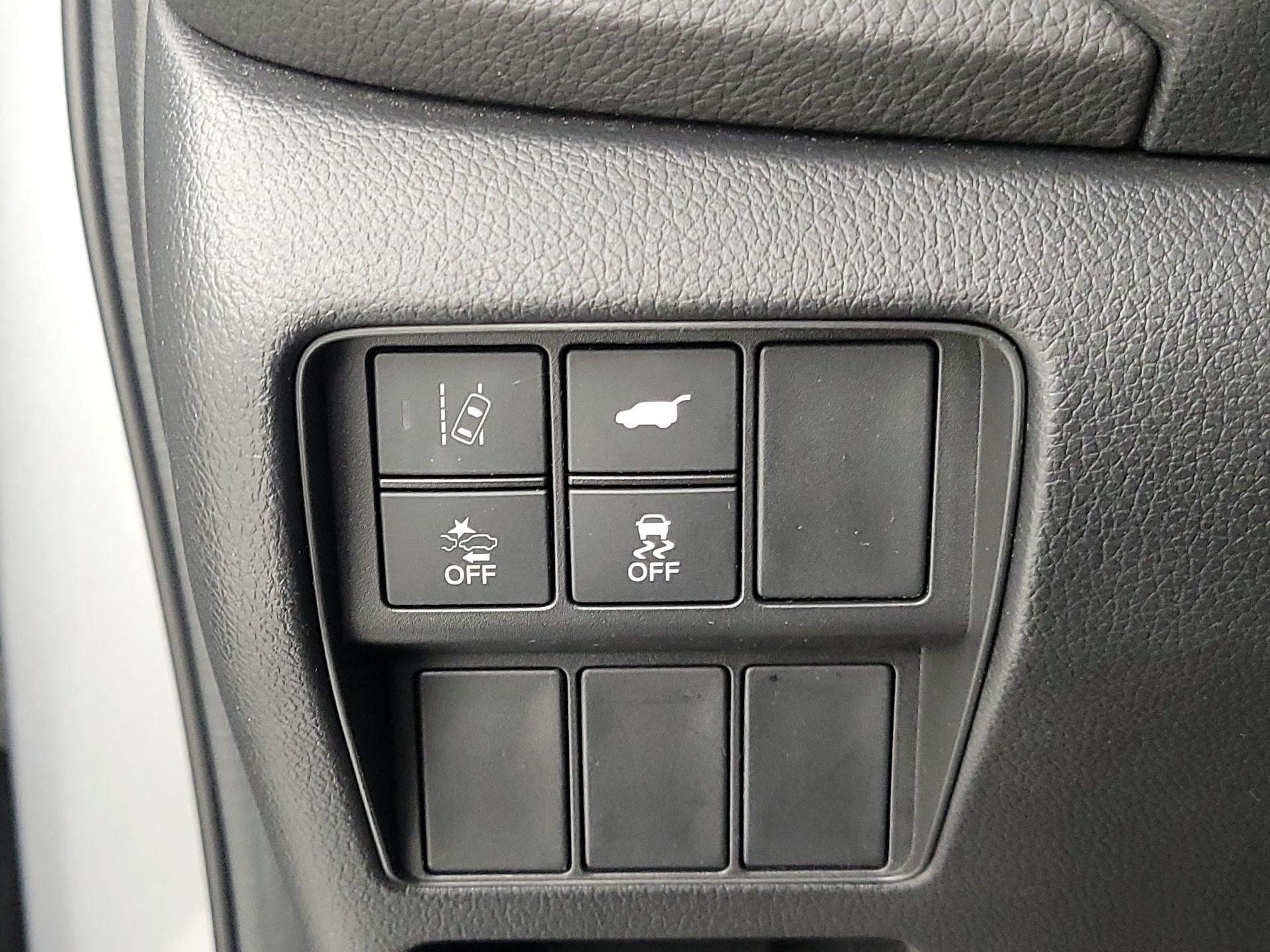 Thumbnail: 2018 Honda CR-V - 13