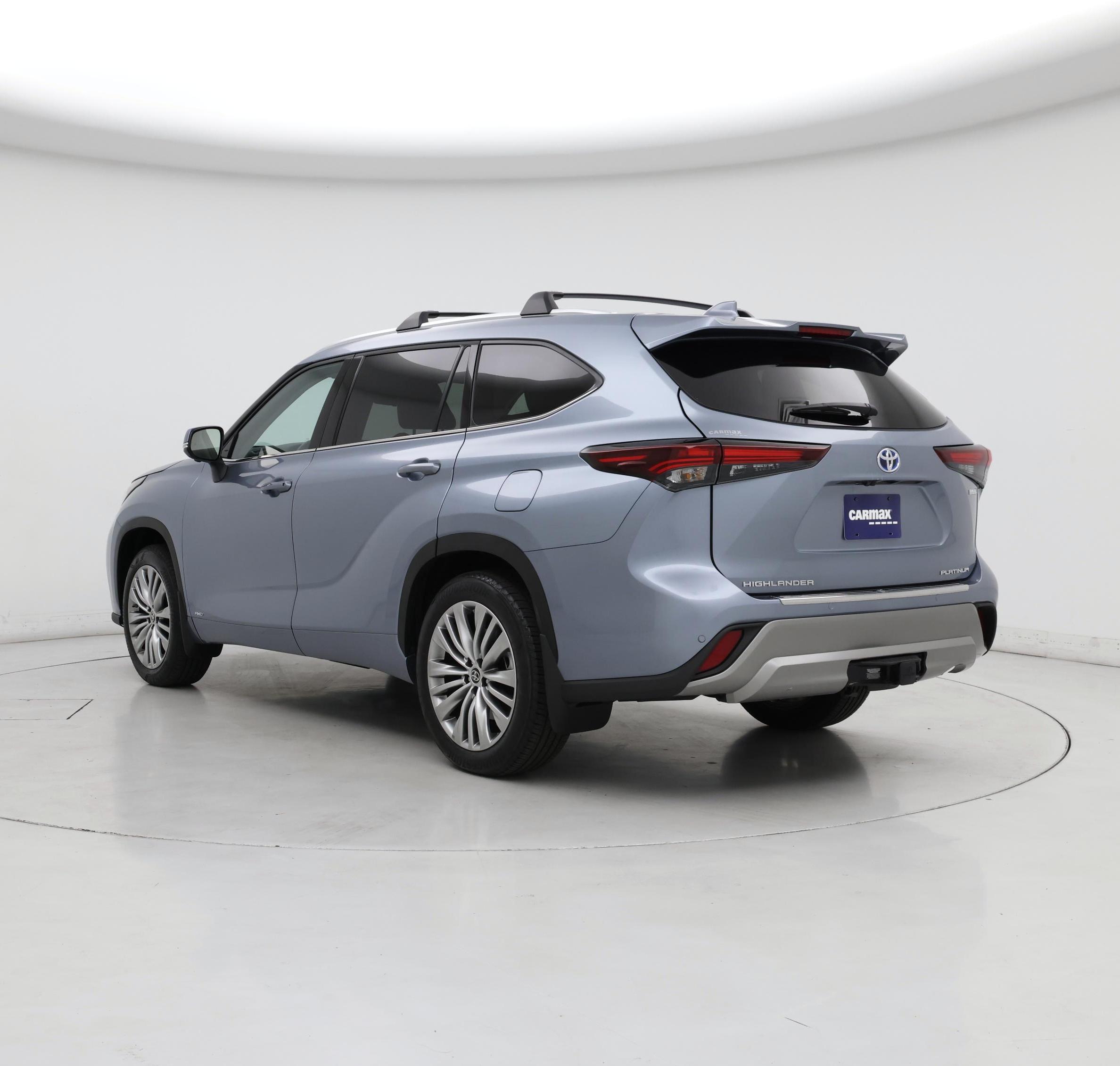 Thumbnail: 2024 Toyota Highlander - 2