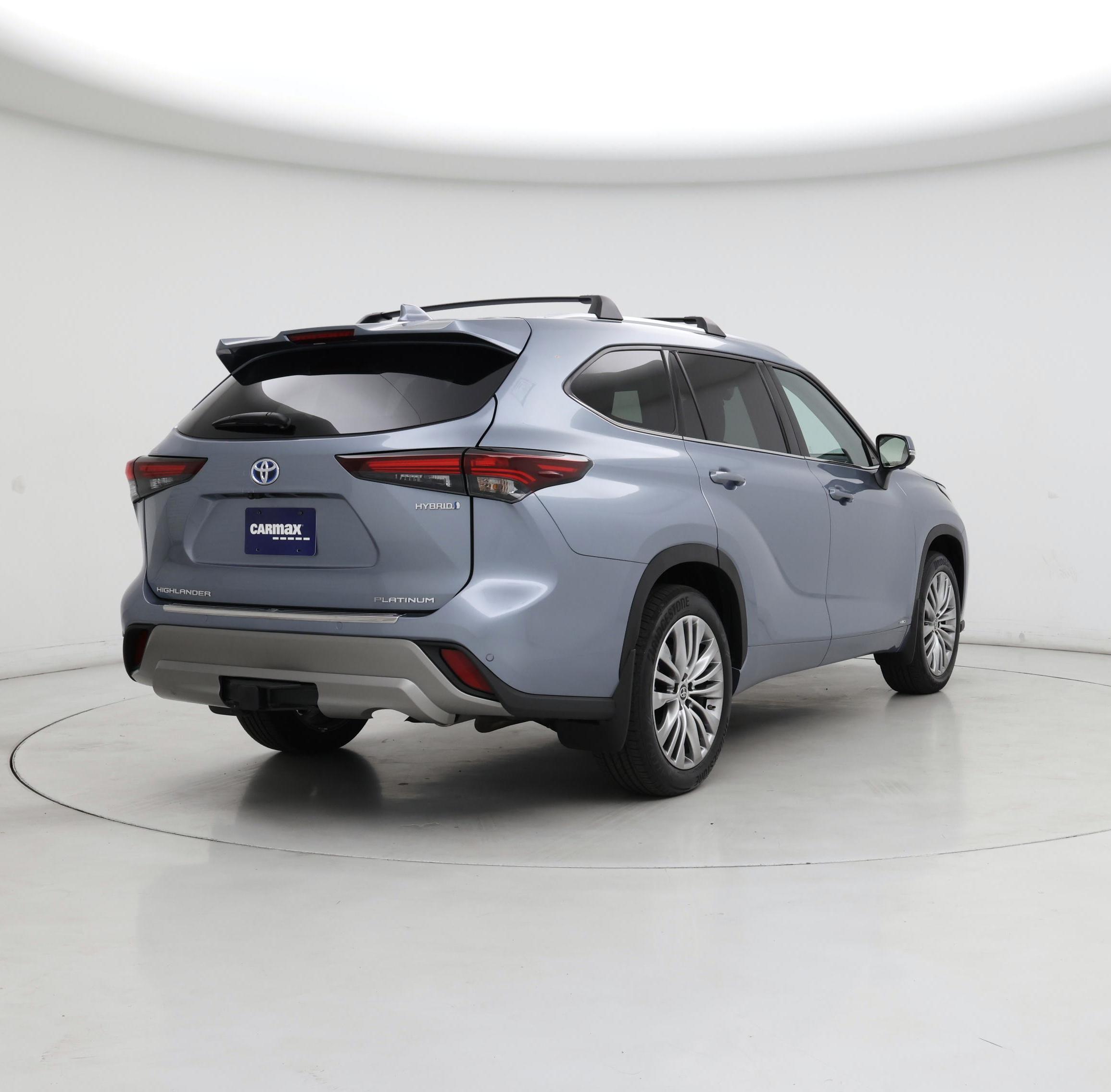 Thumbnail: 2024 Toyota Highlander - 8