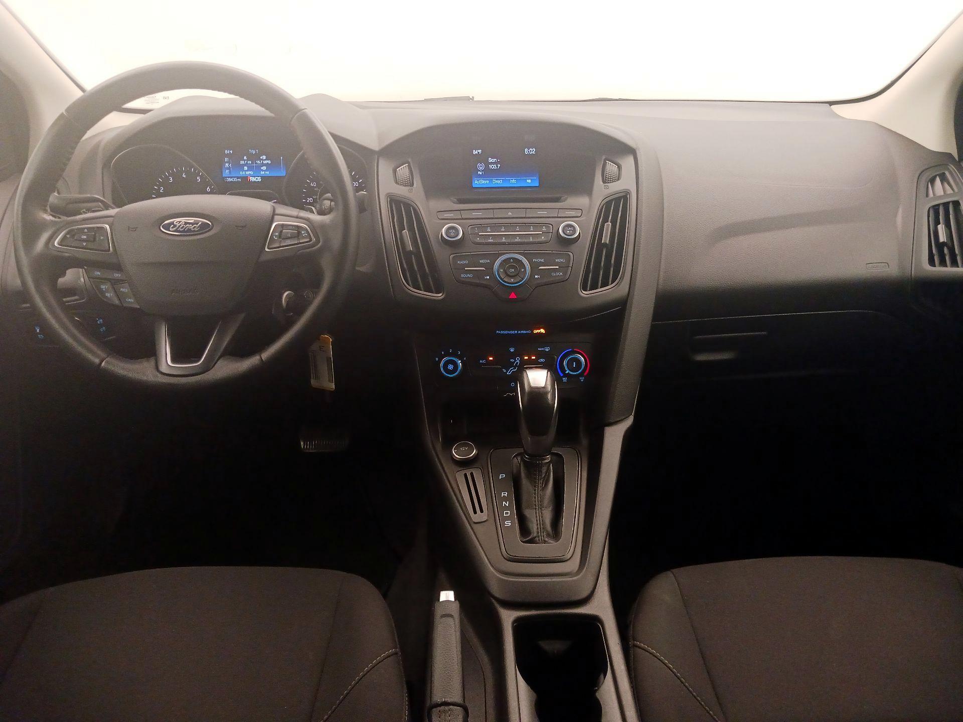 Thumbnail: 2016 Ford Focus - 9