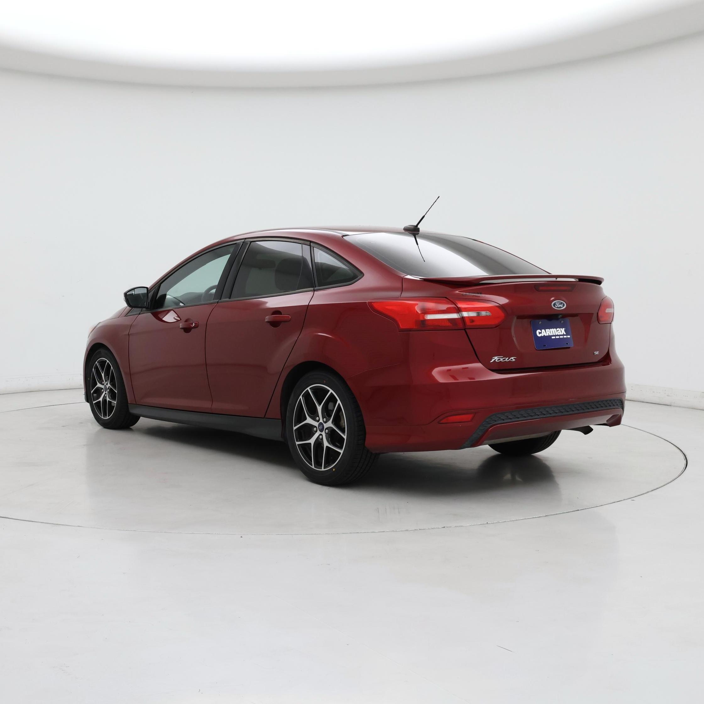 Thumbnail: 2016 Ford Focus - 2