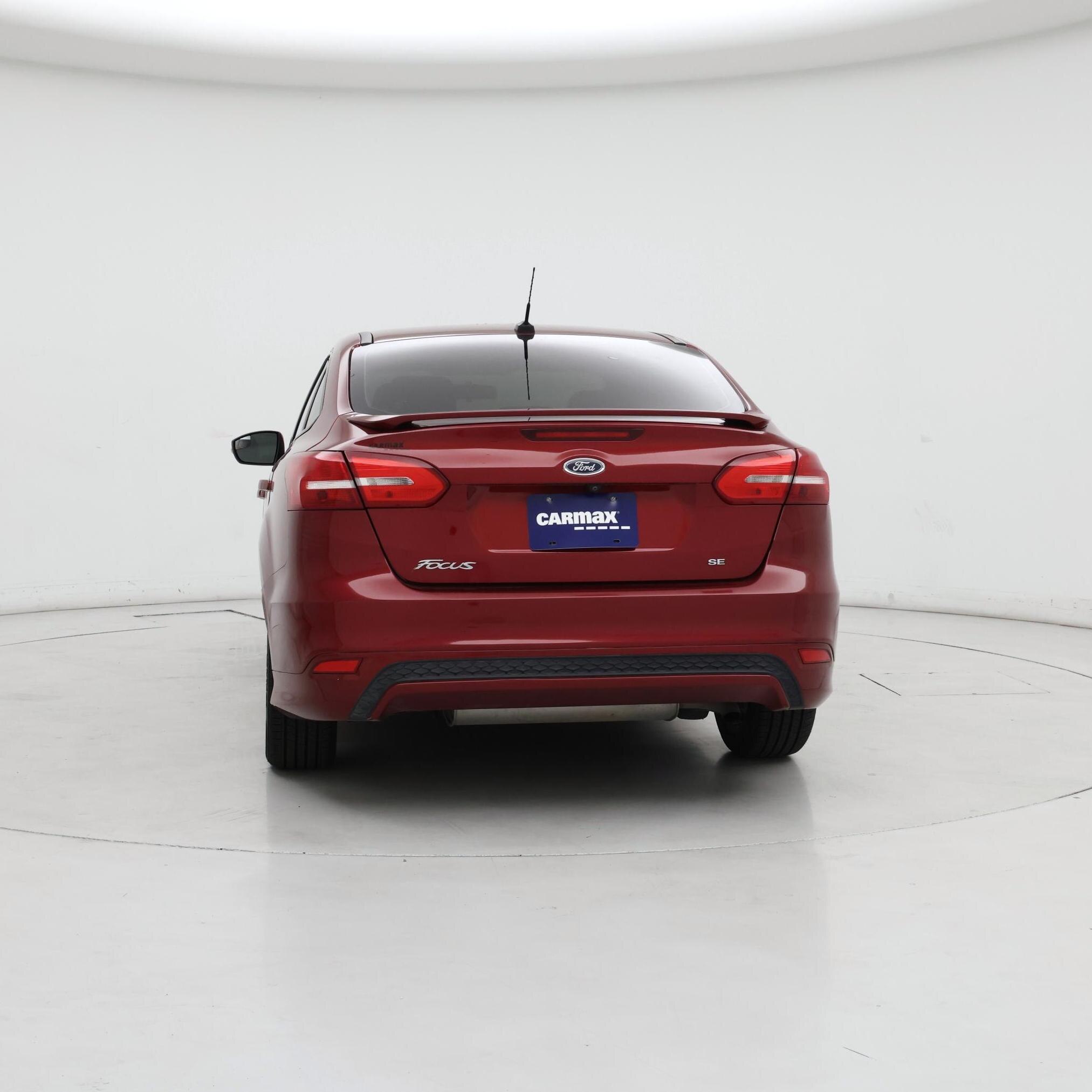 Thumbnail: 2016 Ford Focus - 6
