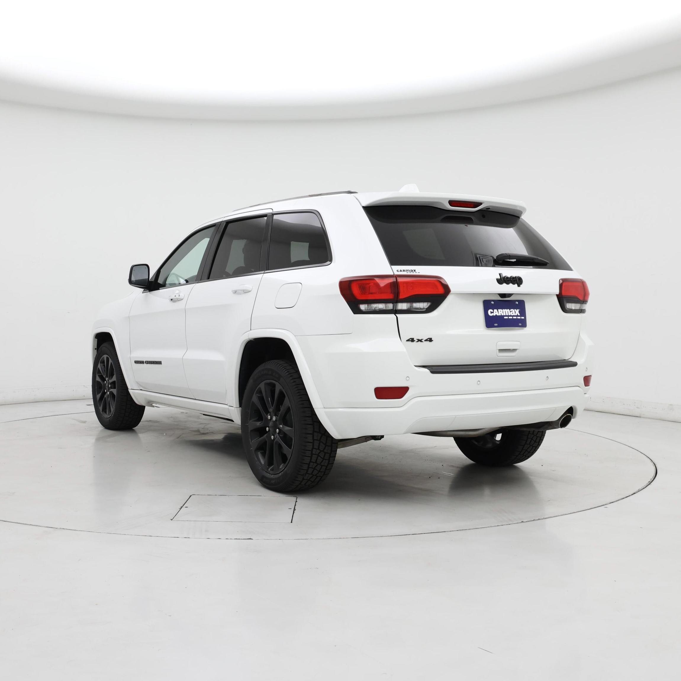 Thumbnail: 2019 Jeep Grand Cherokee - 2