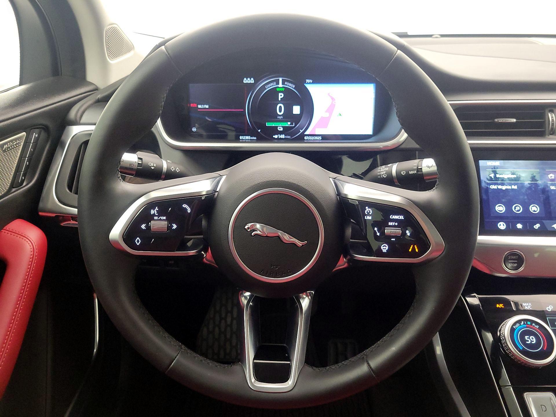 Thumbnail: 2020 Jaguar I-Pace - 10