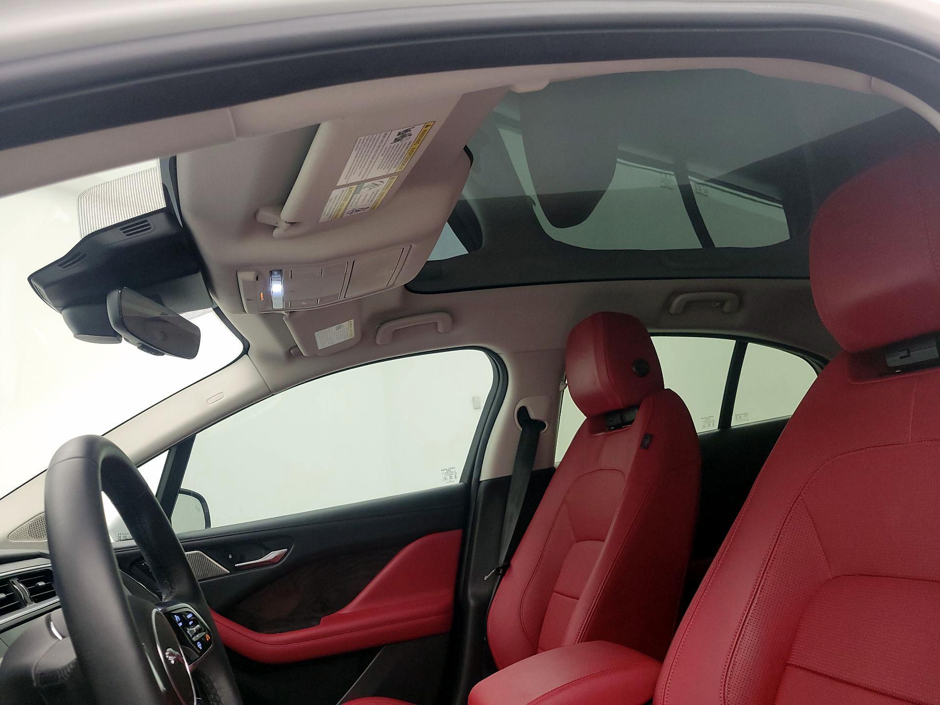 Thumbnail: 2020 Jaguar I-Pace - 20