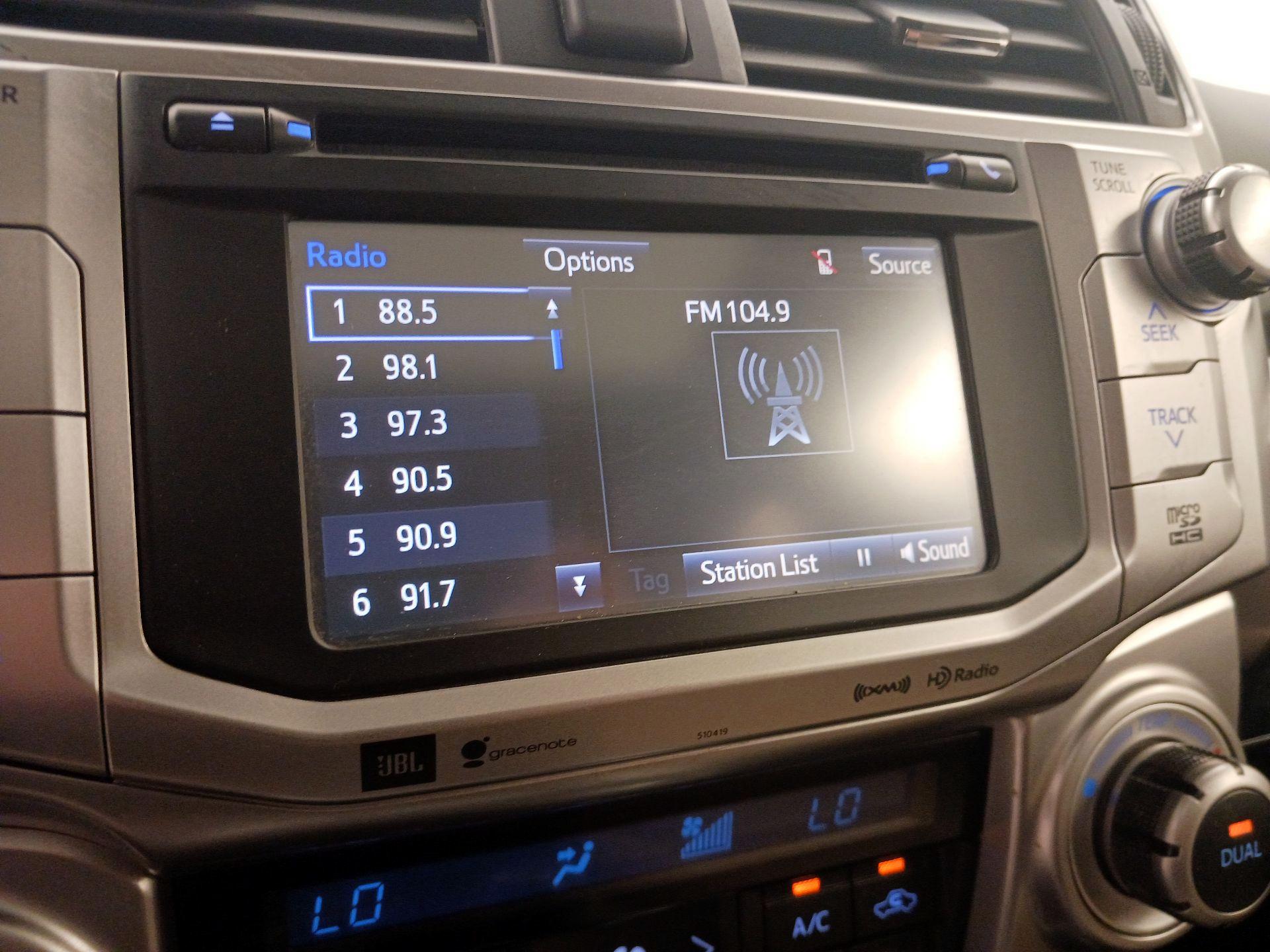 Thumbnail: 2019 Toyota 4Runner - 15