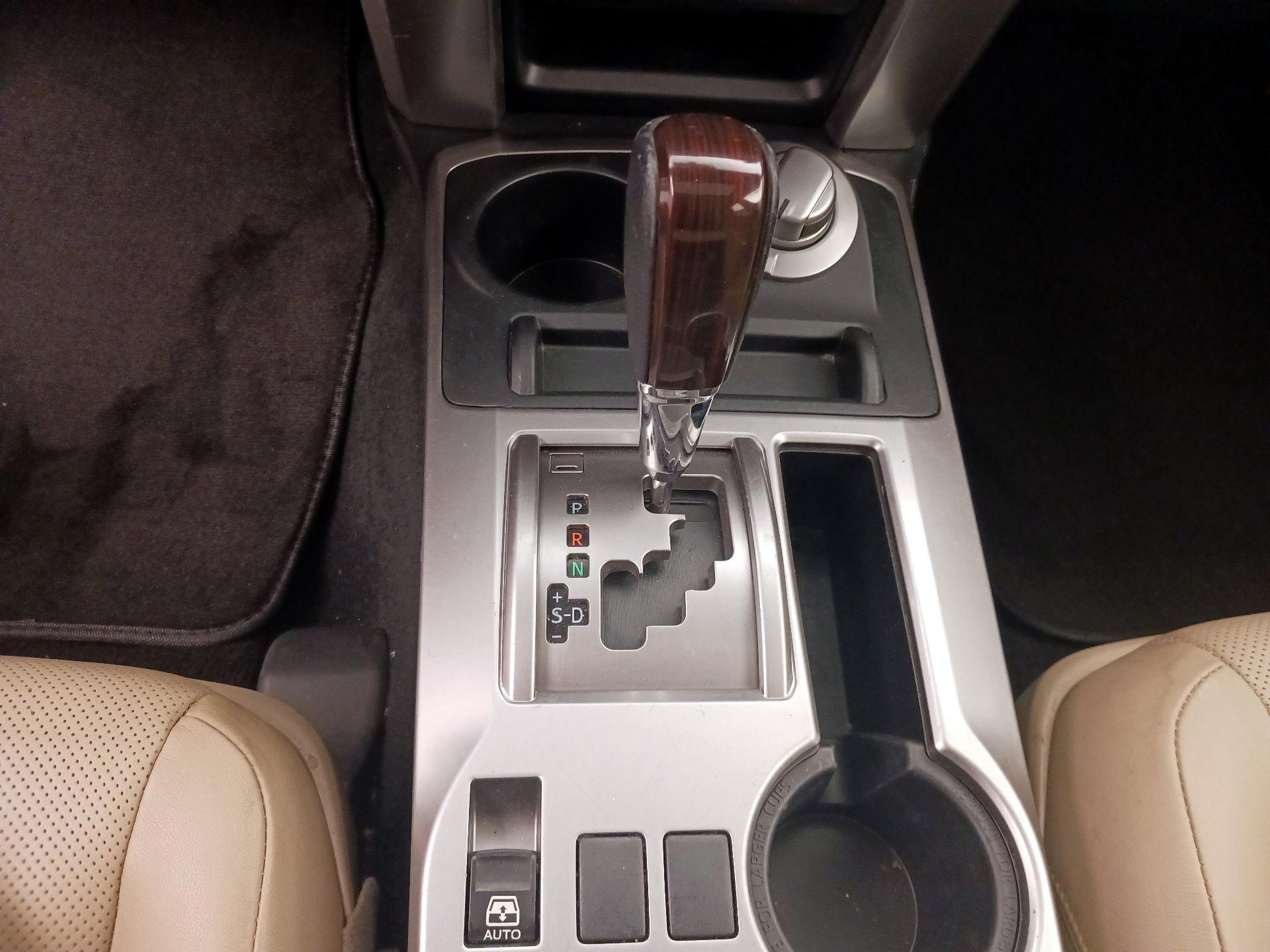 Thumbnail: 2019 Toyota 4Runner - 17