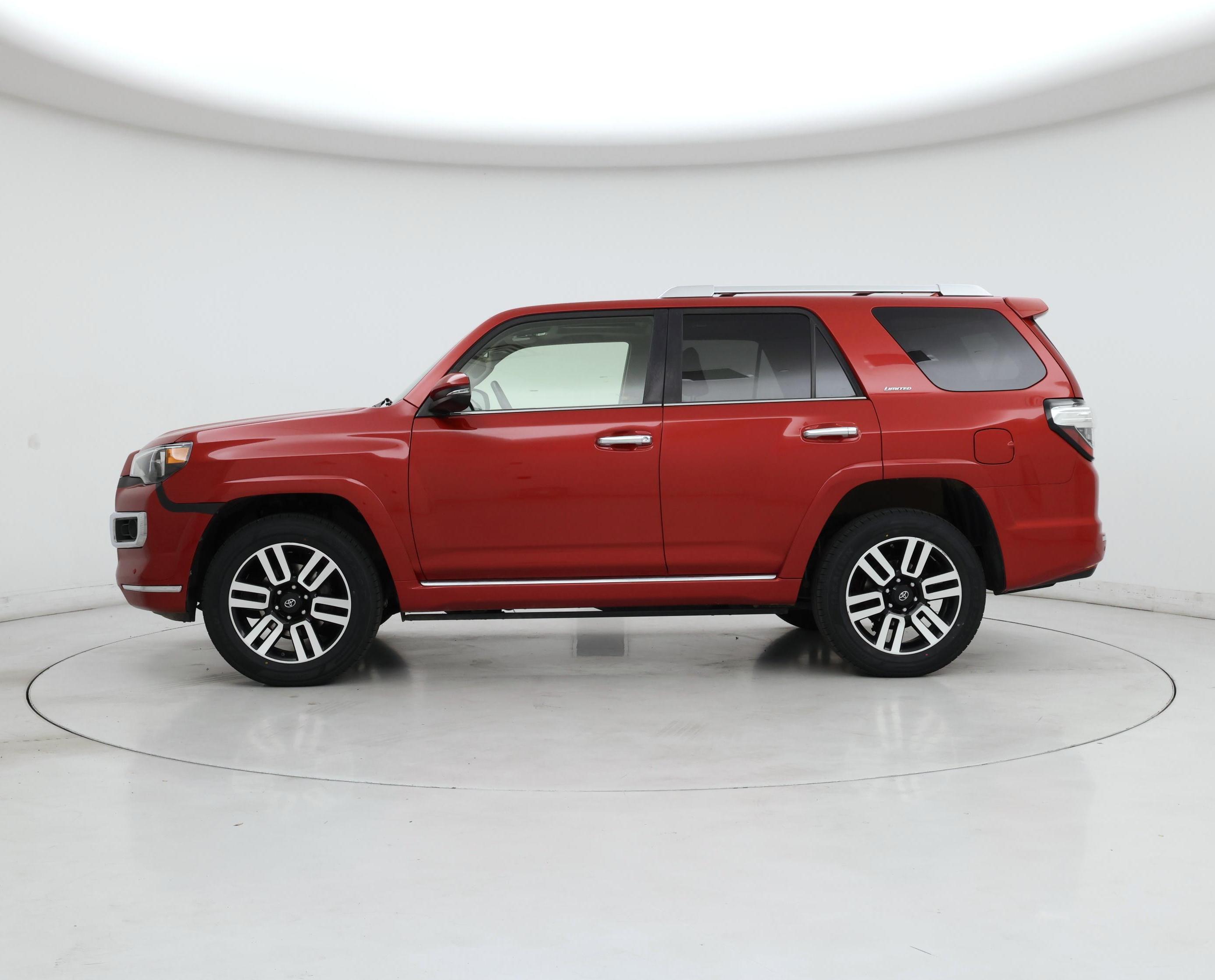 Thumbnail: 2019 Toyota 4Runner - 3