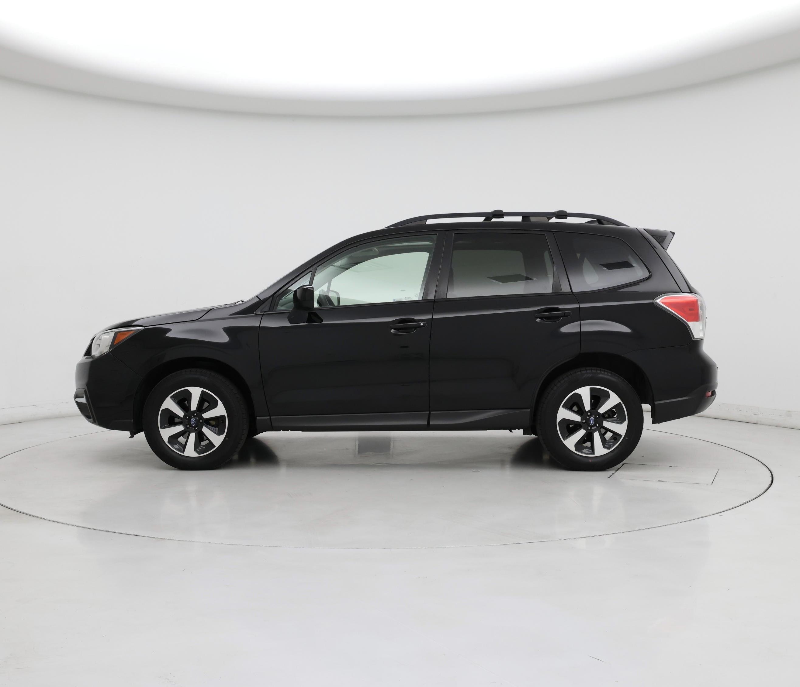 Thumbnail: 2017 Subaru Forester - 3