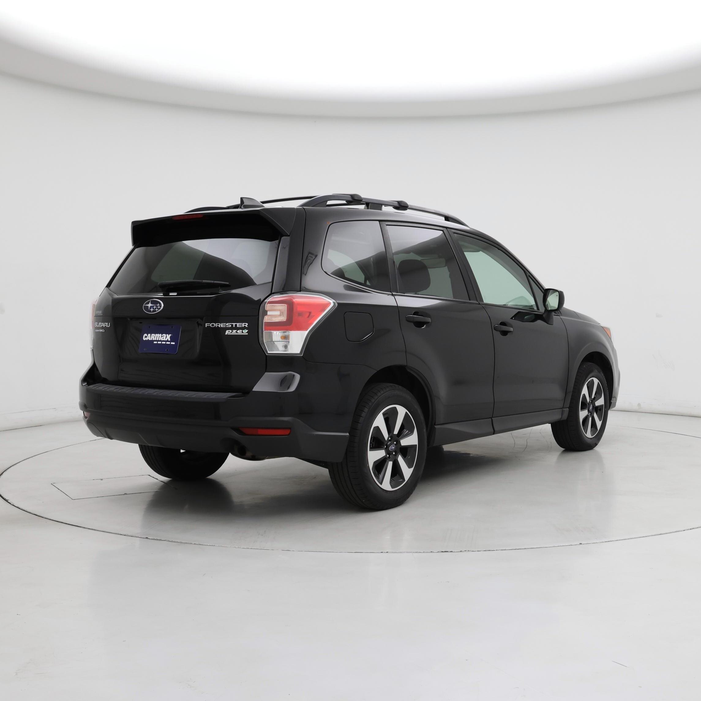 Thumbnail: 2017 Subaru Forester - 8