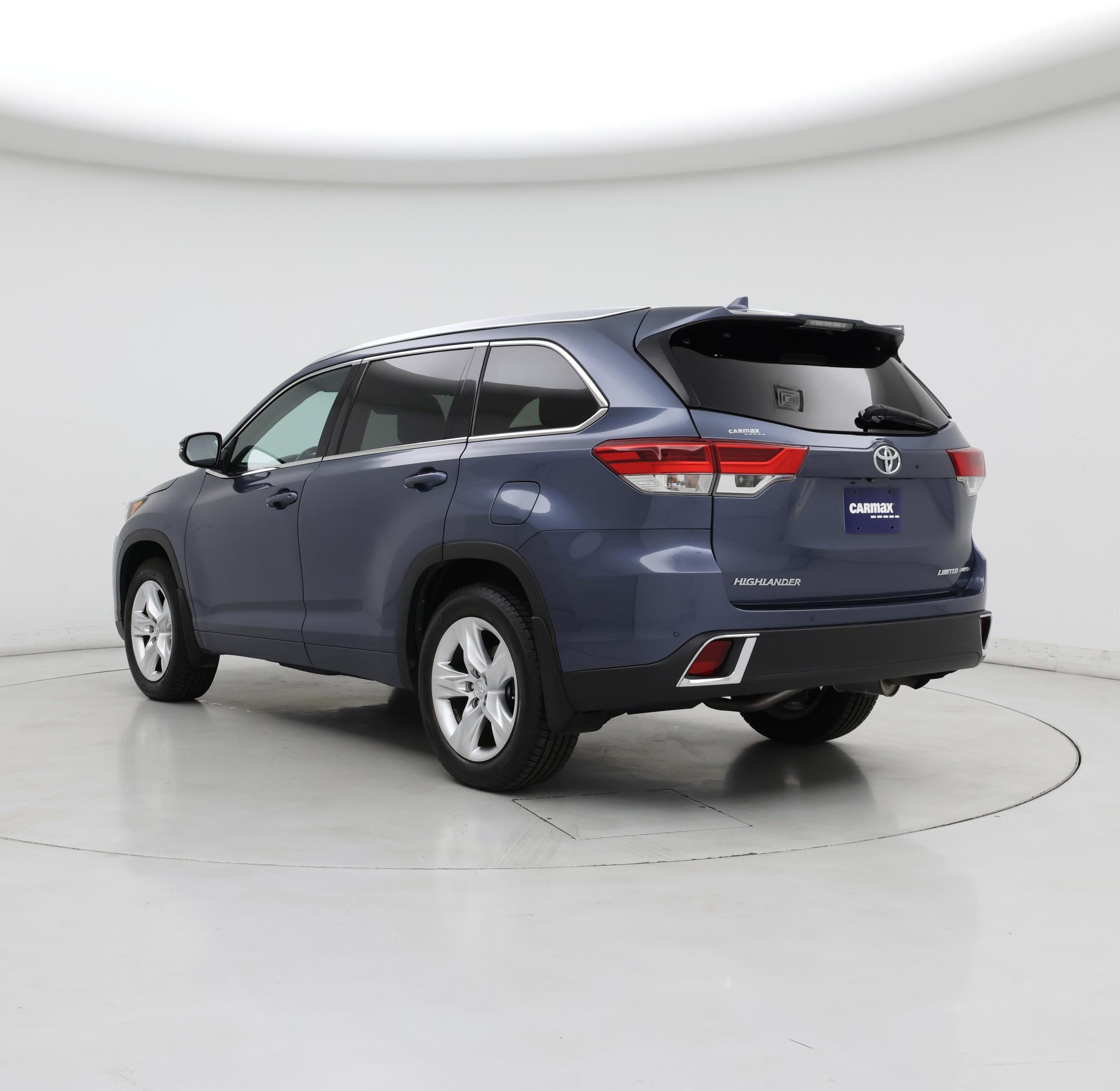 Thumbnail: 2018 Toyota Highlander - 2