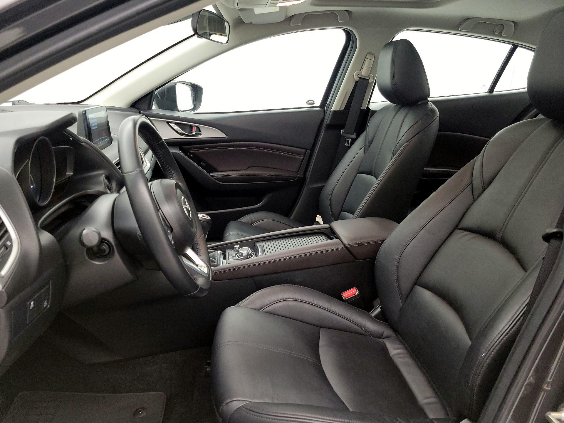 Thumbnail: 2017 Mazda Mazda3 - 11