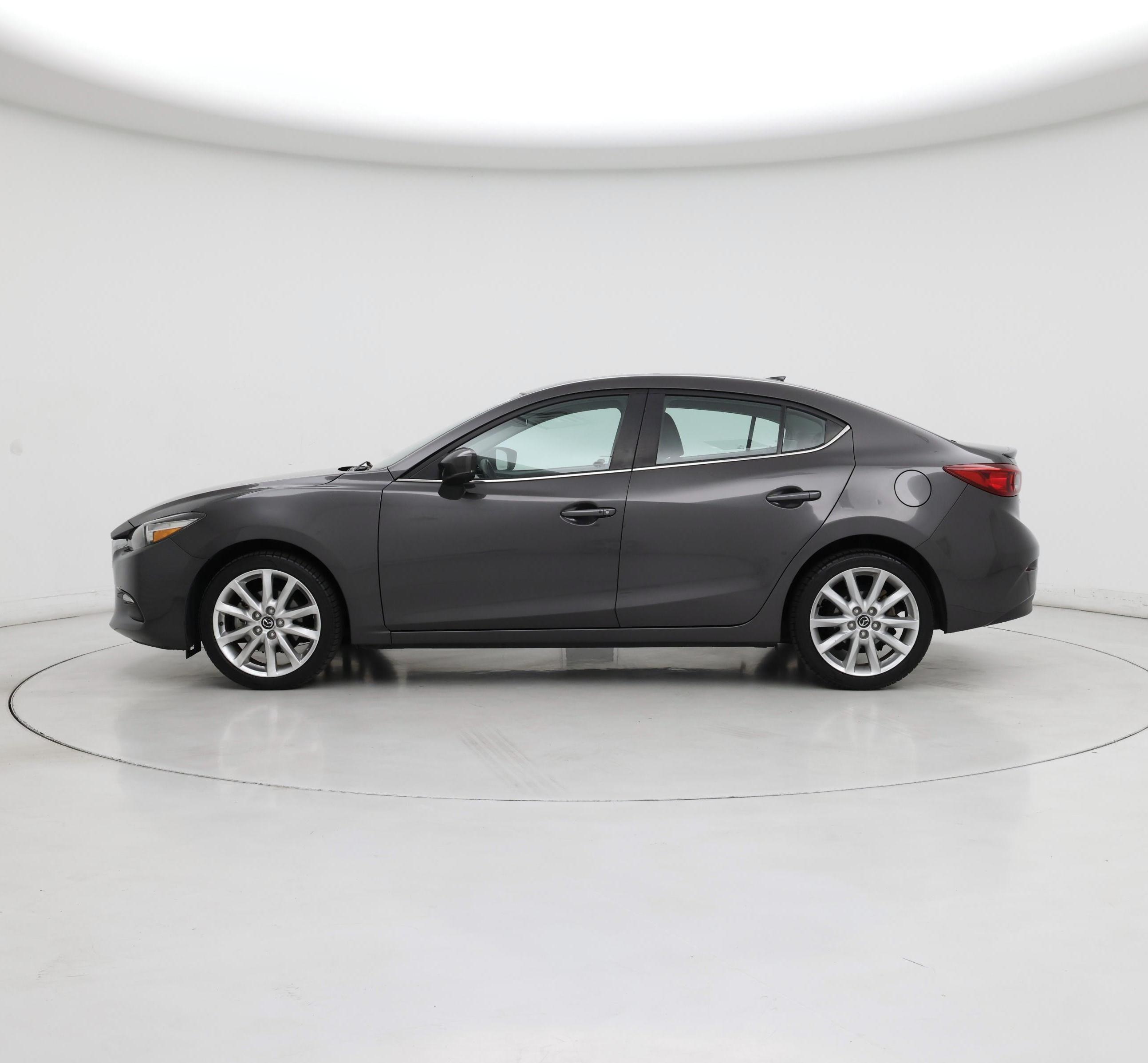 Thumbnail: 2017 Mazda Mazda3 - 3