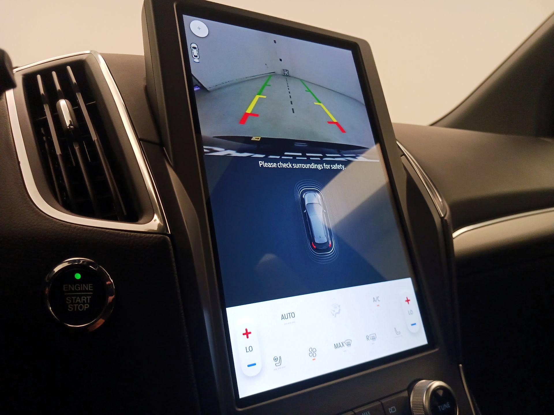 Thumbnail: 2024 Ford Edge - 15