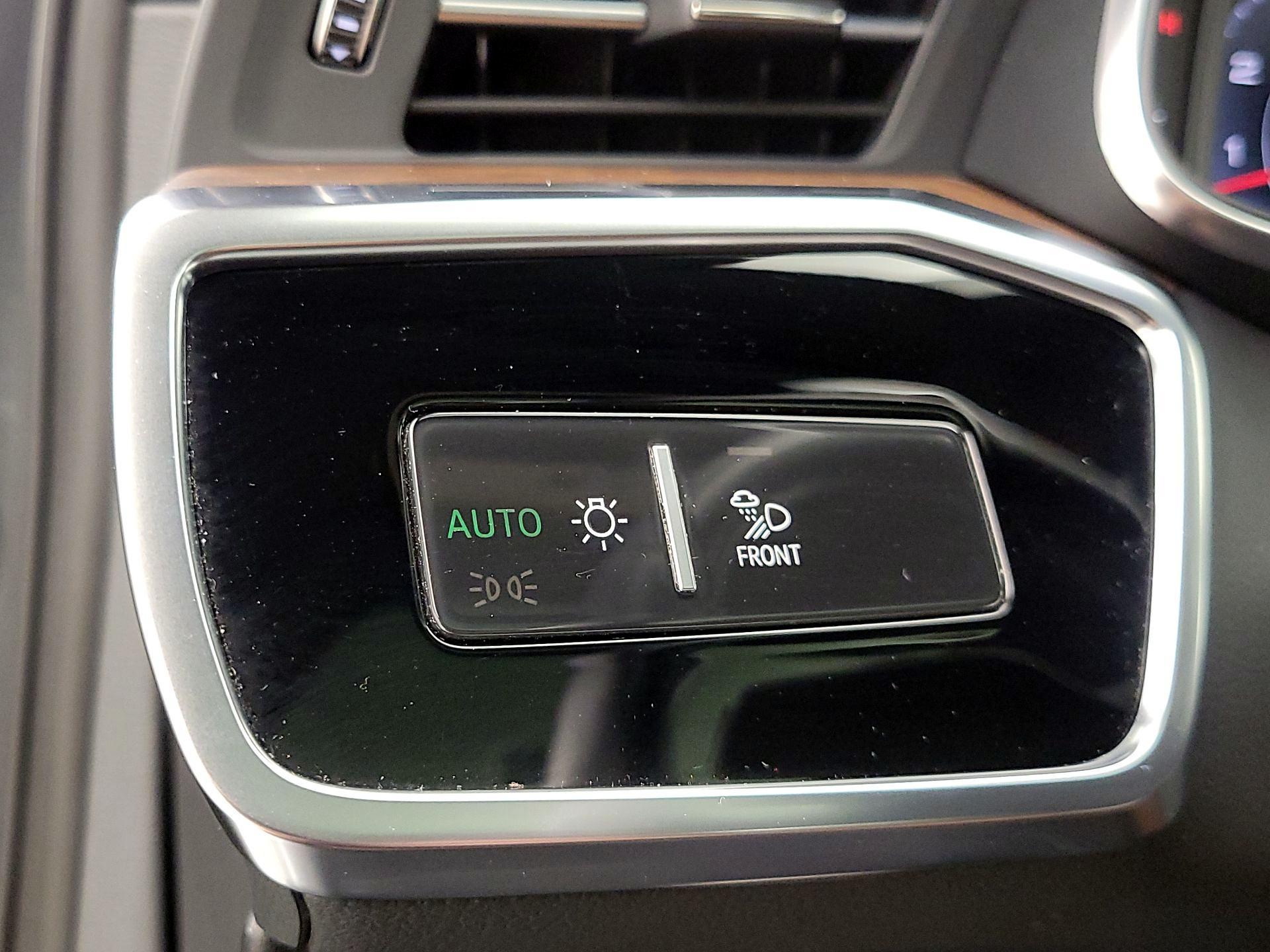 Thumbnail: 2019 Audi A6 - 13