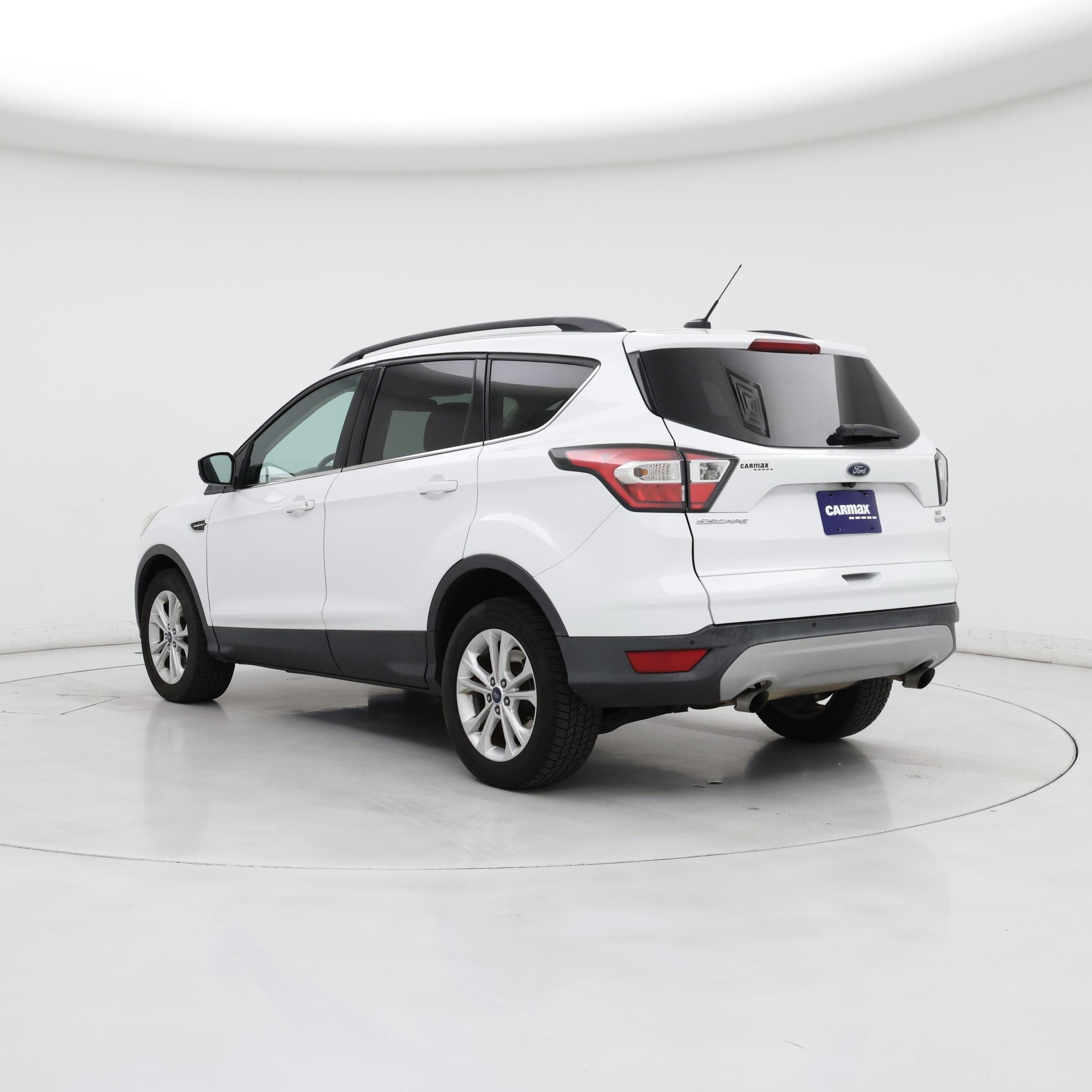 Thumbnail: 2017 Ford Escape - 2