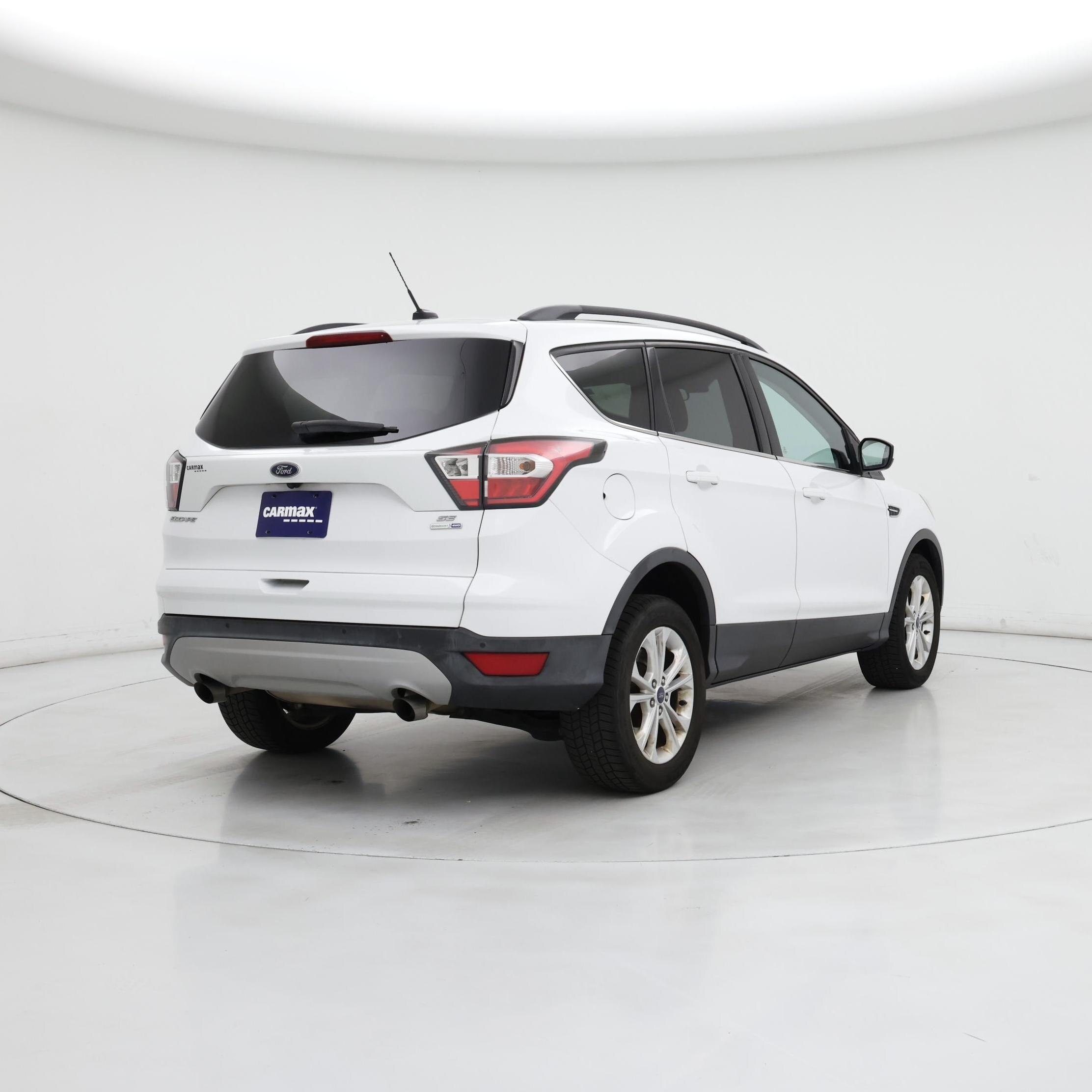 Thumbnail: 2017 Ford Escape - 8