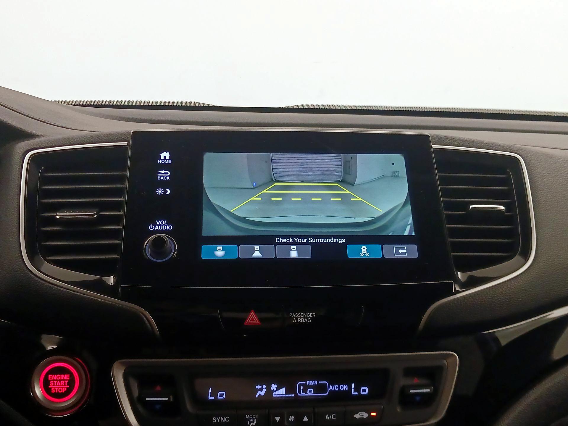 Thumbnail: 2019 Honda Pilot - 15