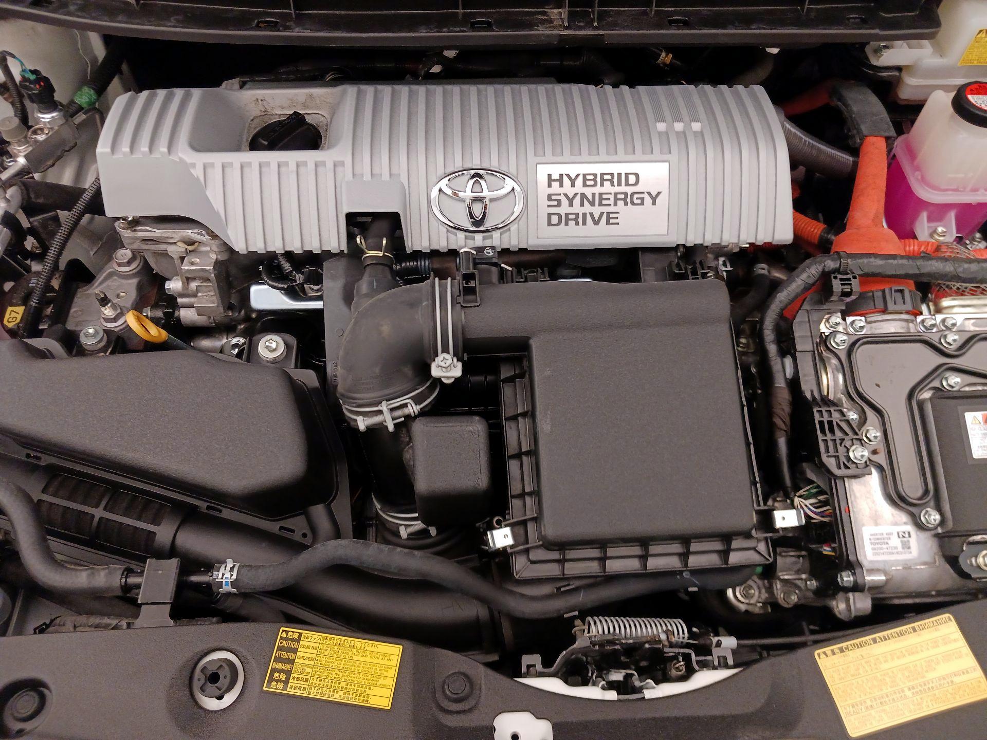 Thumbnail: 2014 Toyota Prius - 20