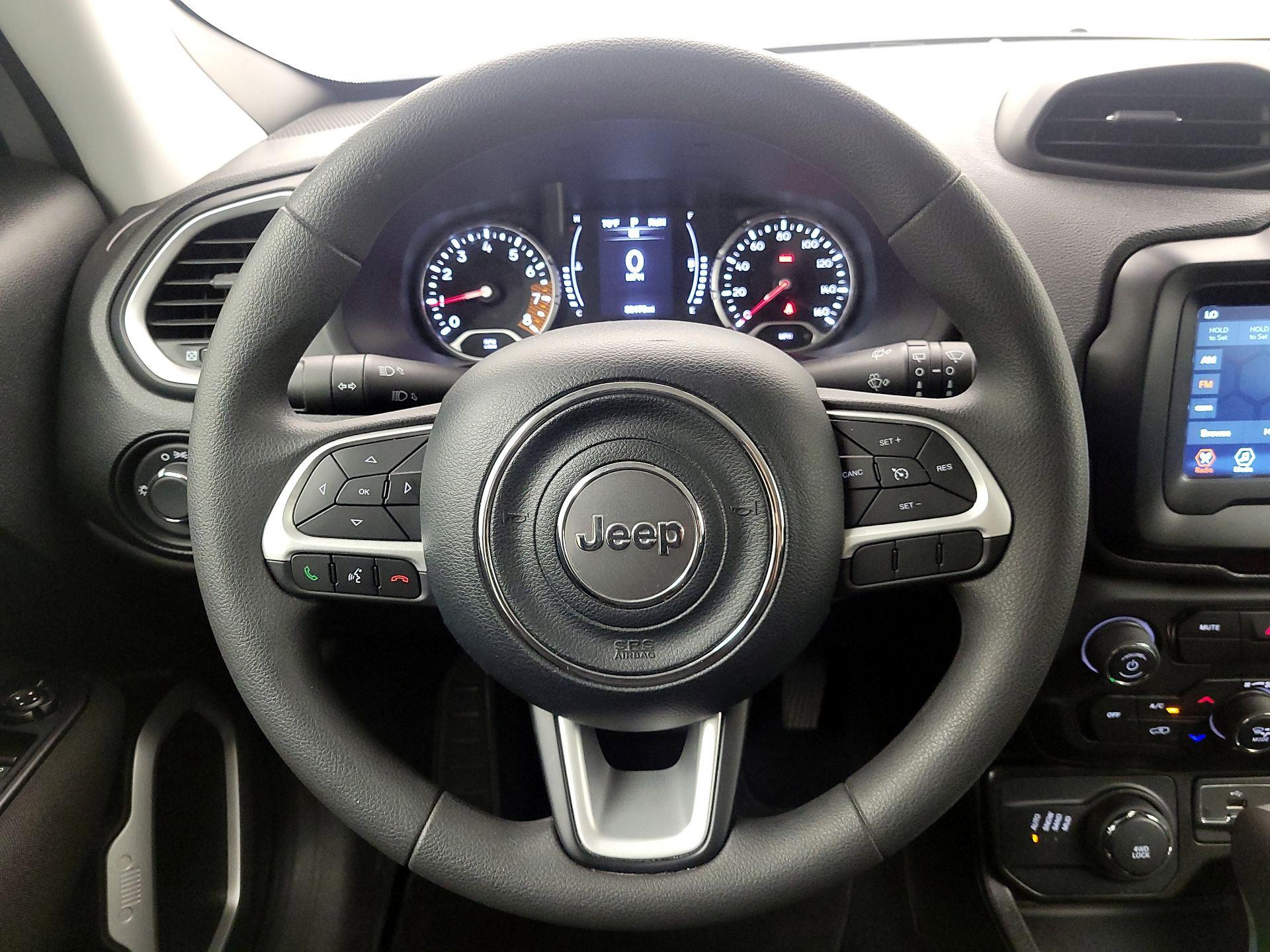 Thumbnail: 2021 Jeep Renegade - 10