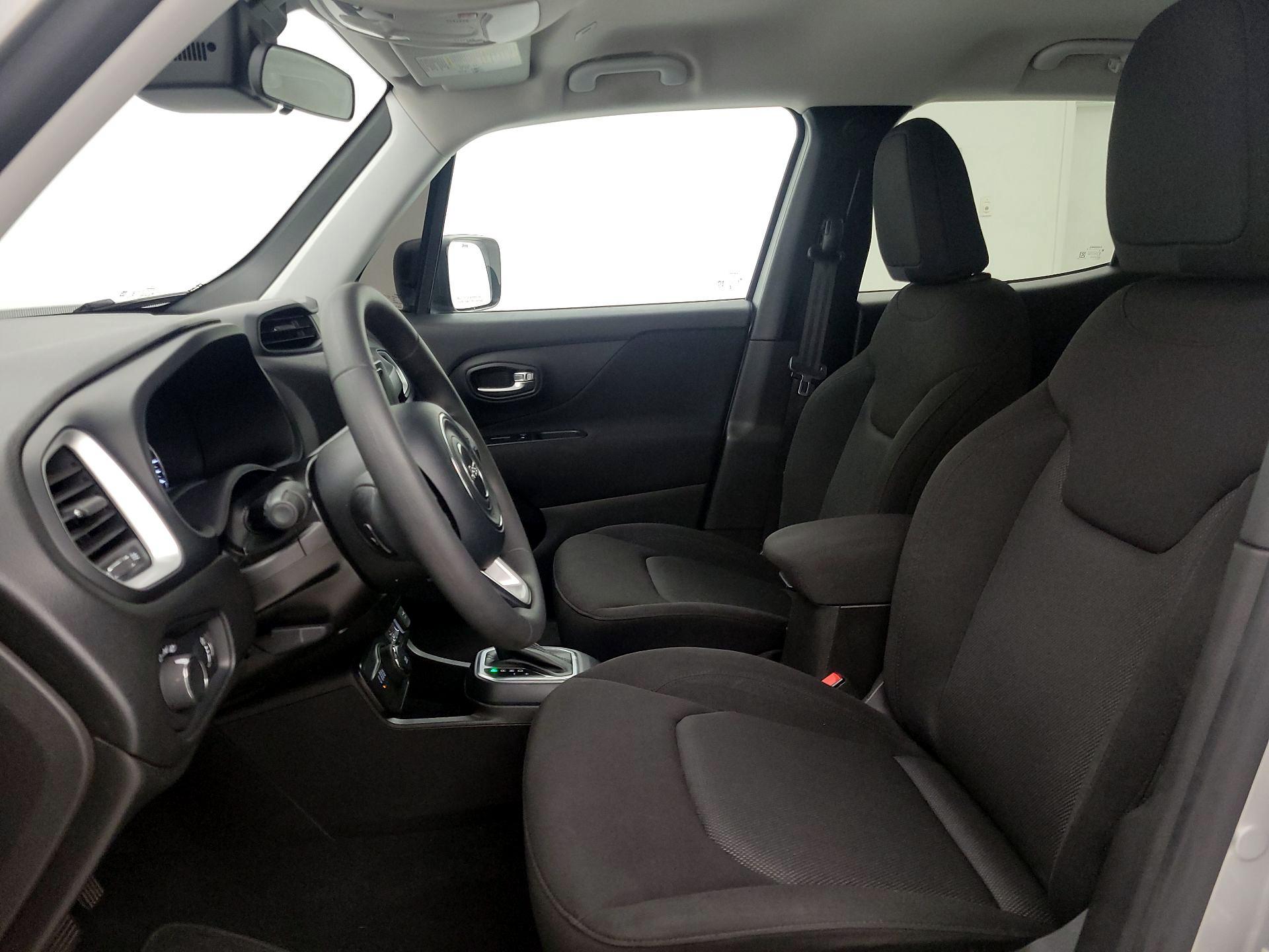 Thumbnail: 2021 Jeep Renegade - 11