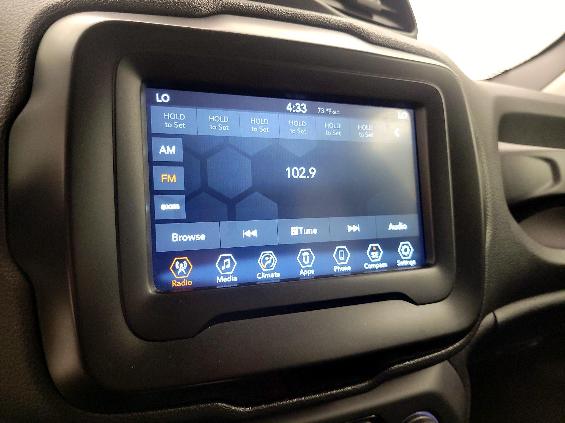 Thumbnail: 2021 Jeep Renegade - 15