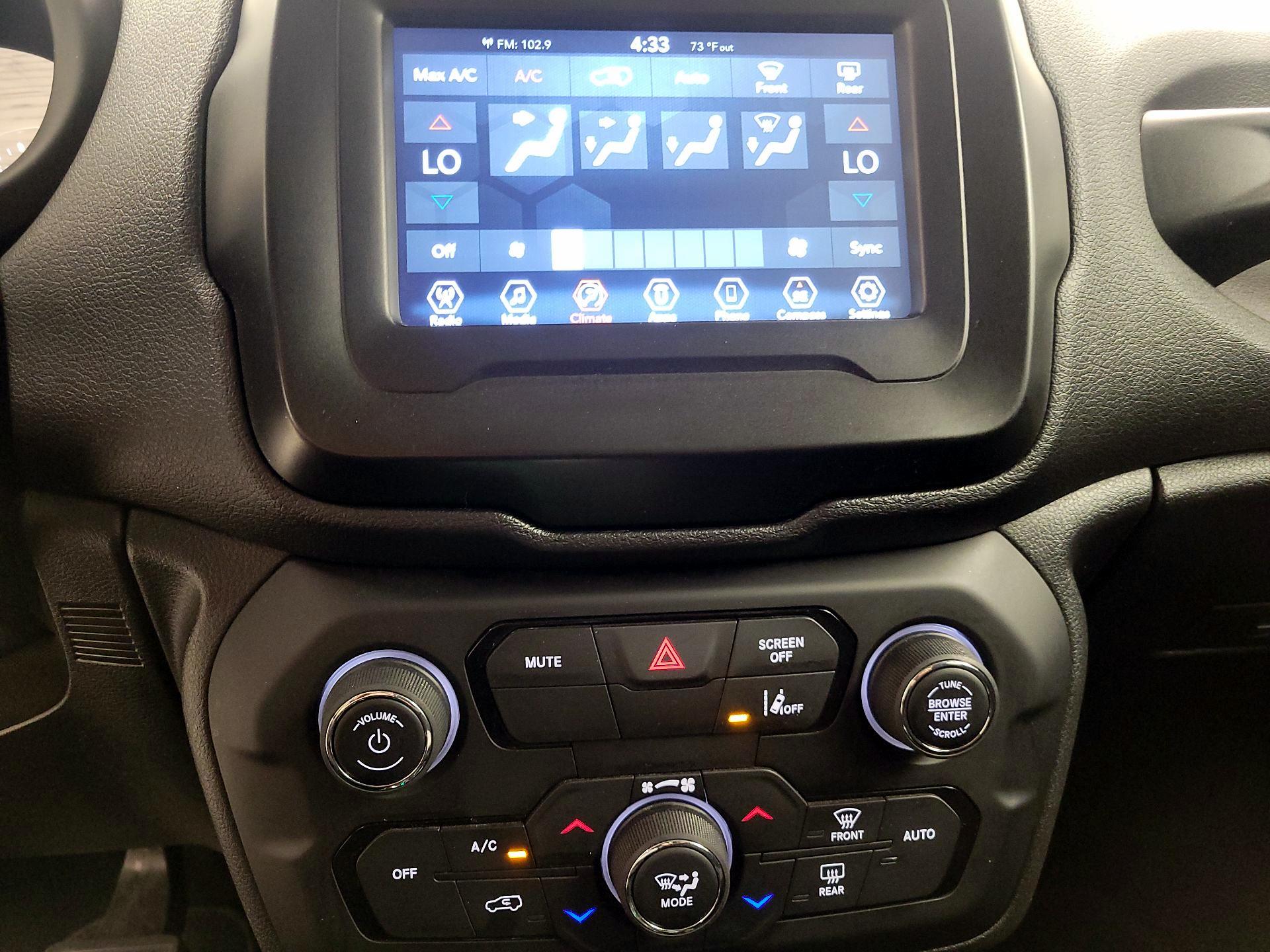 Thumbnail: 2021 Jeep Renegade - 16