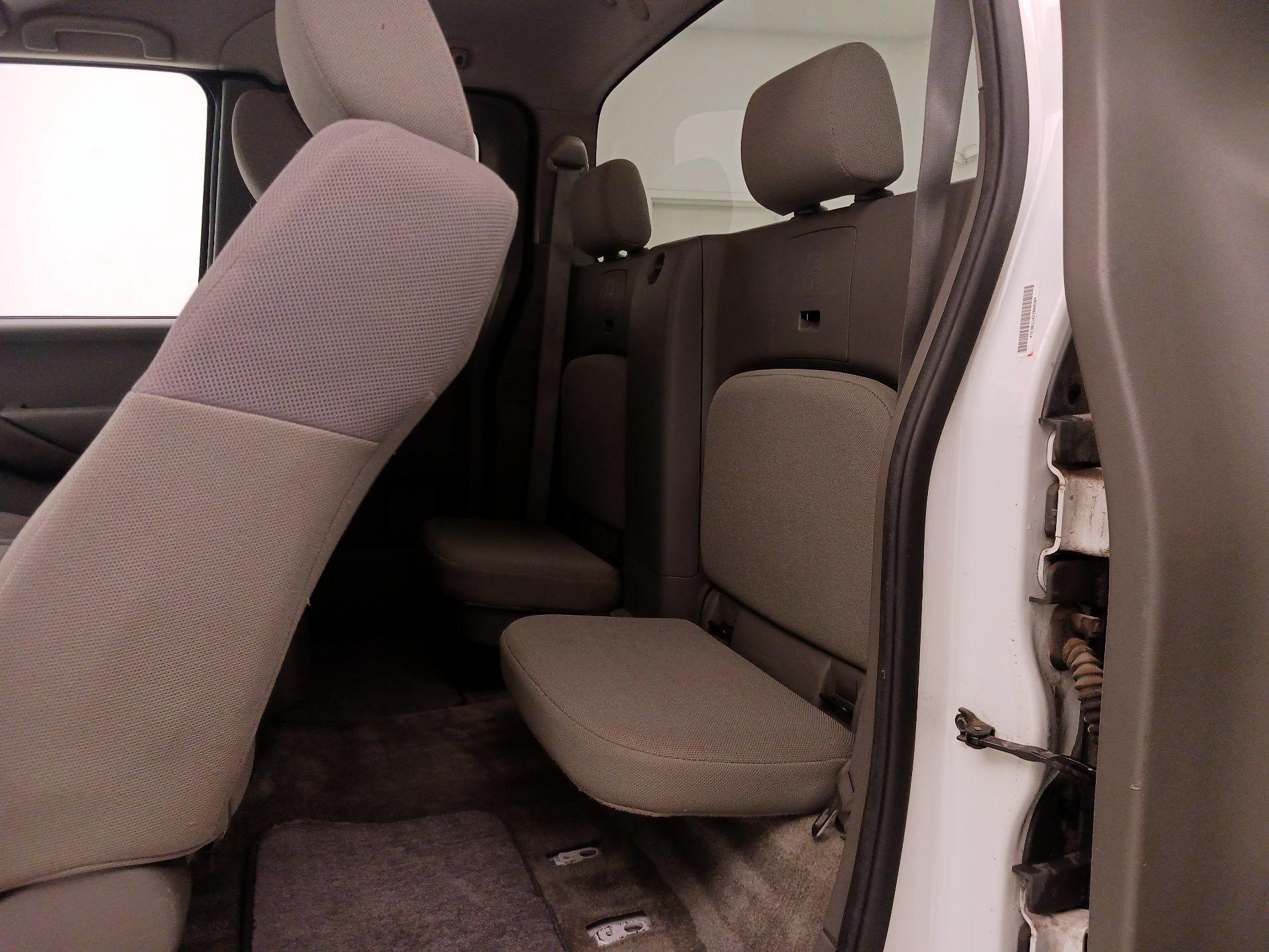 Thumbnail: 2014 Nissan Frontier - 16