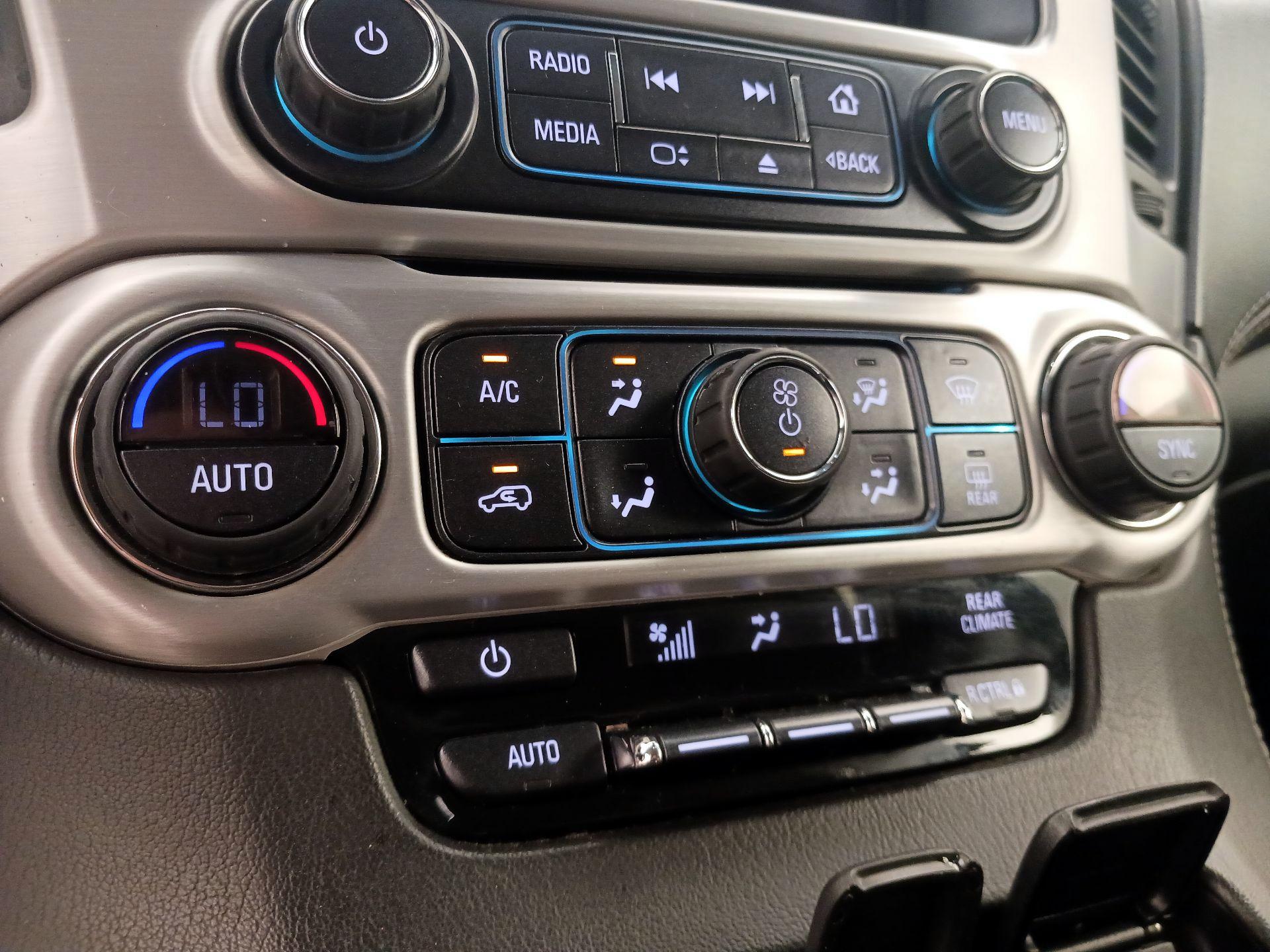 Thumbnail: 2020 GMC Yukon - 16