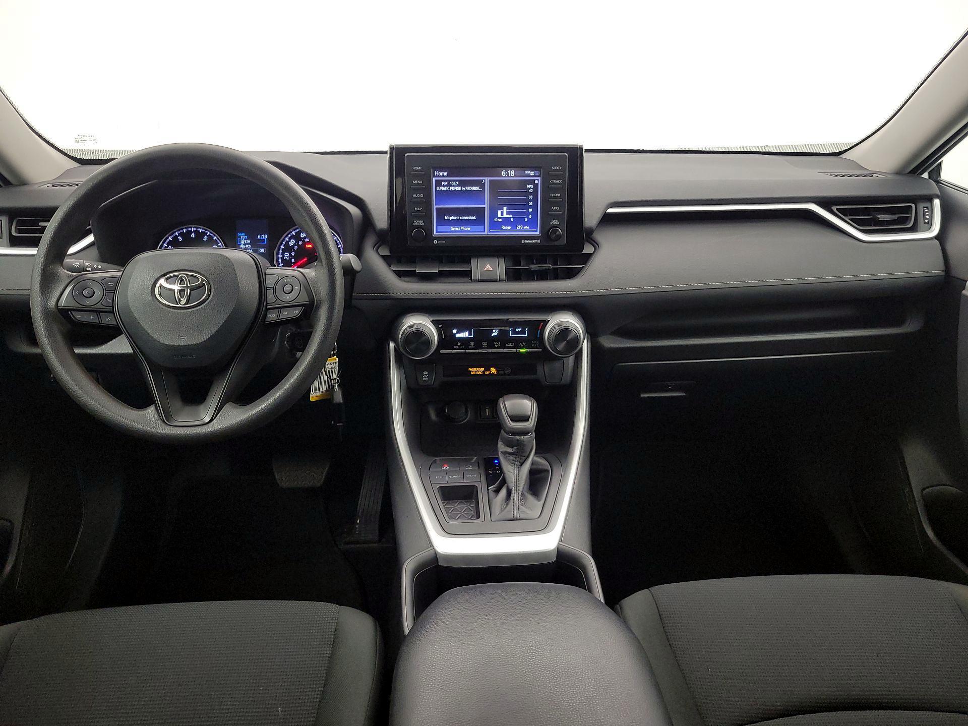 Thumbnail: 2022 Toyota RAV4 - 9