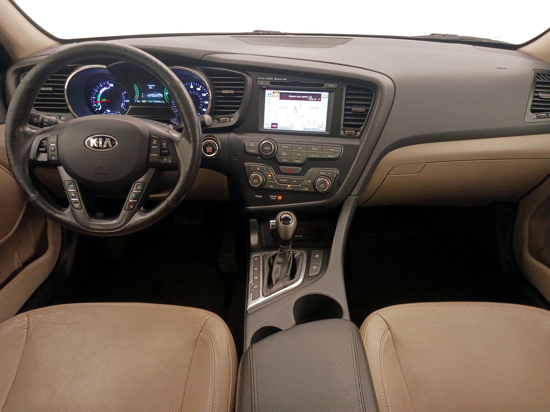 Thumbnail: 2013 Kia Optima - 9
