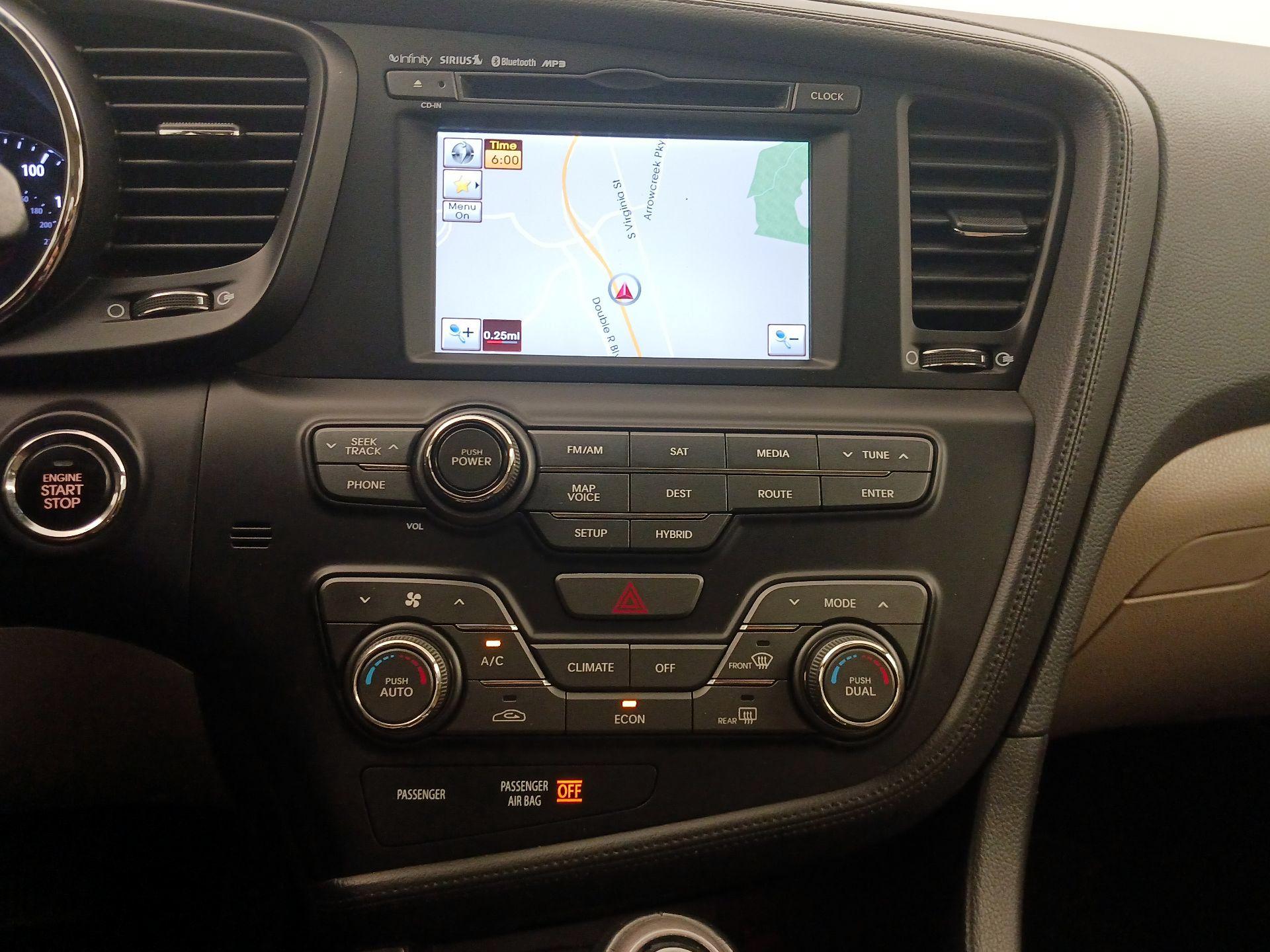 Thumbnail: 2013 Kia Optima - 17